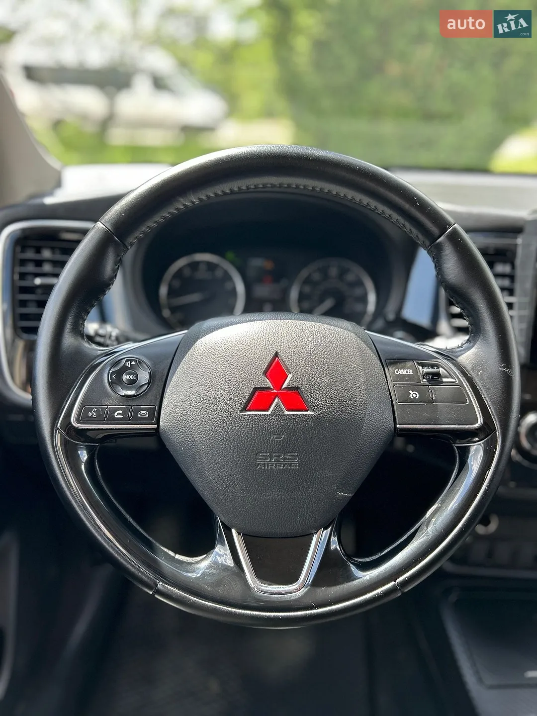 2017 Mitsubishi Outlander - мініатюра 19