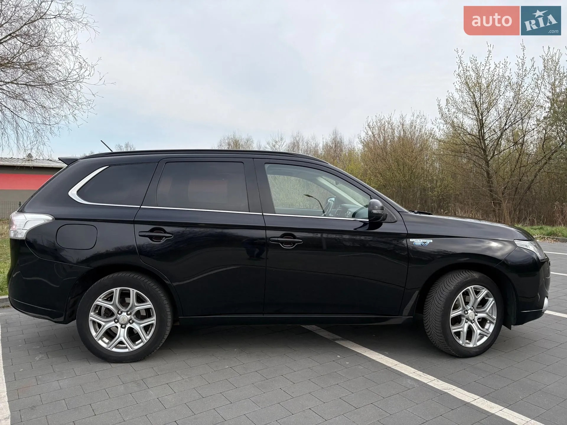 2014 Mitsubishi Outlander - мініатюра 4