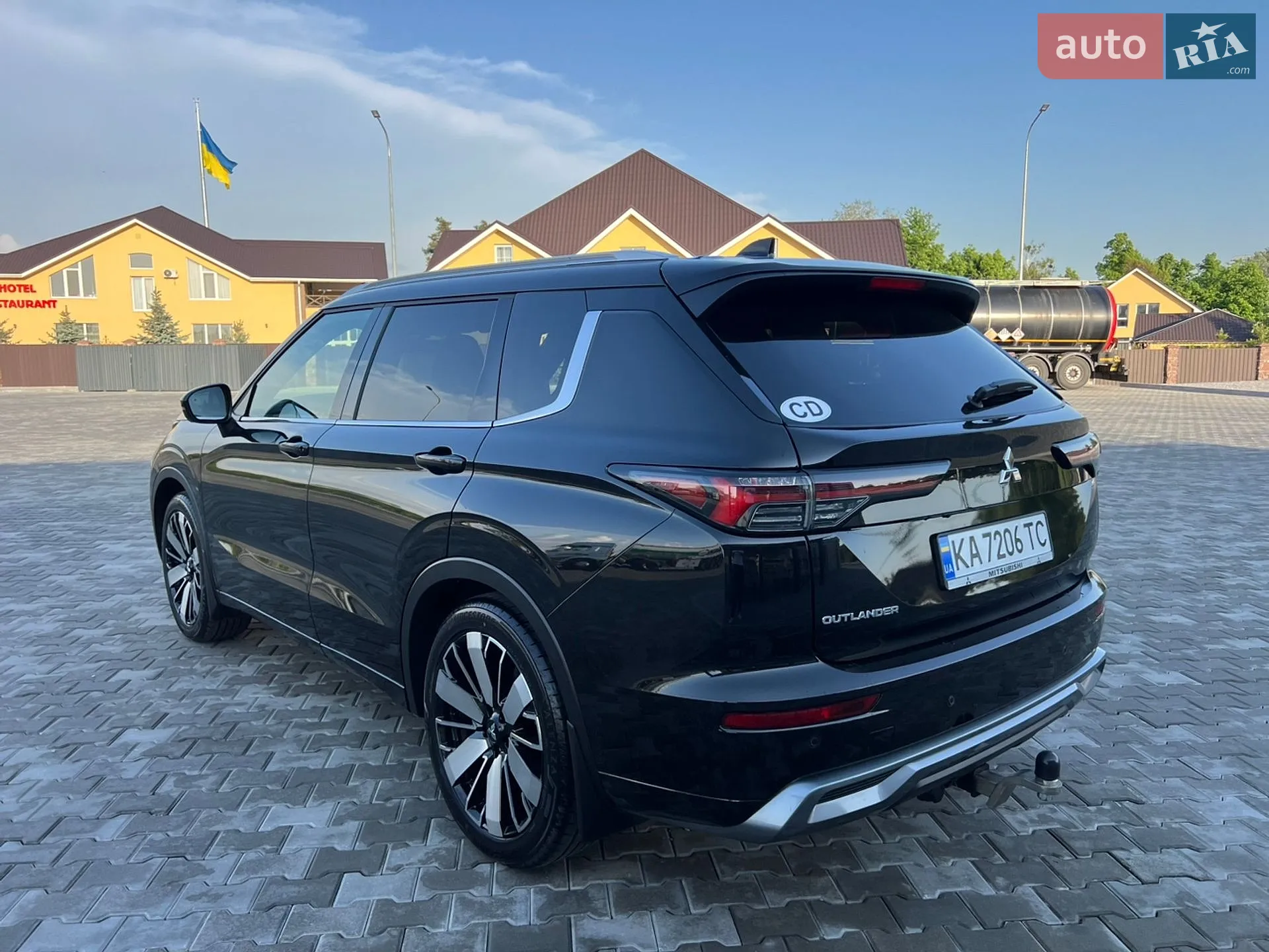 2025 Mitsubishi Outlander - мініатюра 11
