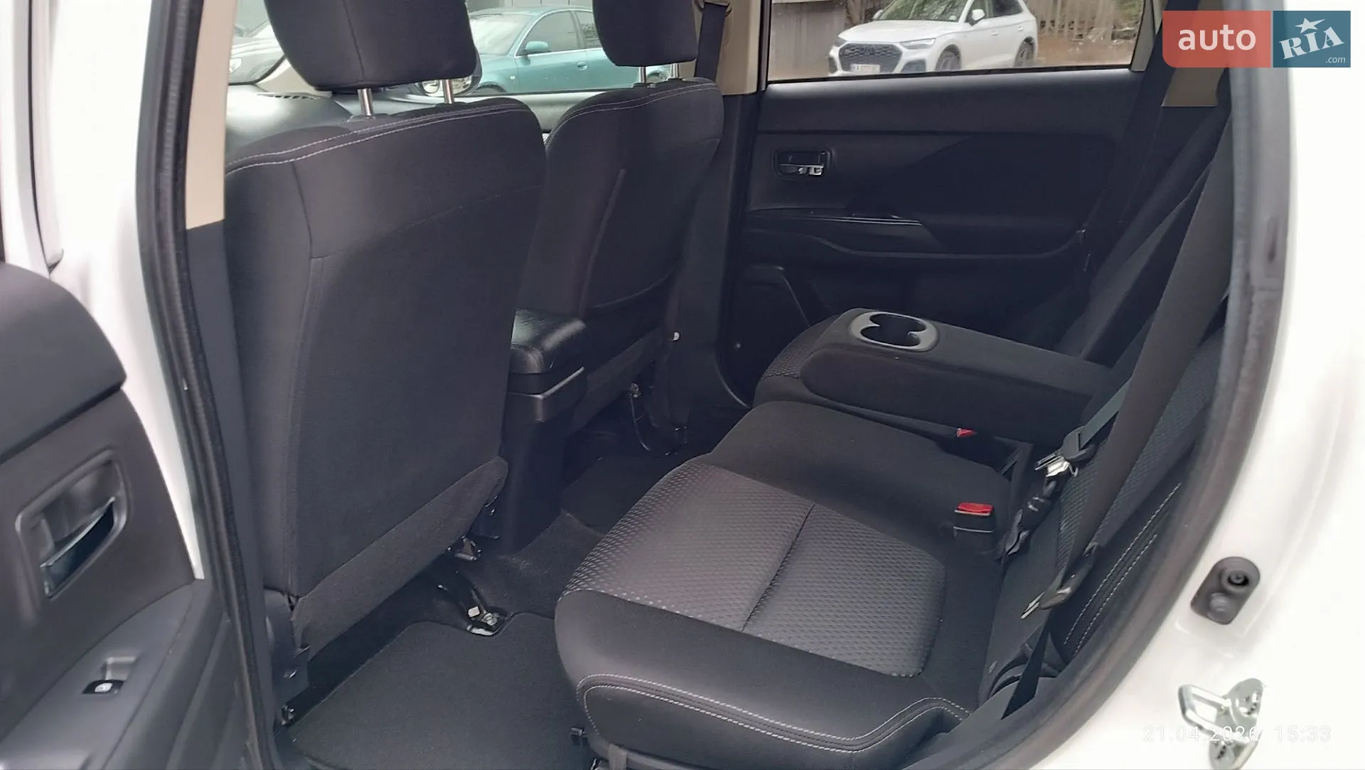 2017 Mitsubishi Outlander - мініатюра 19