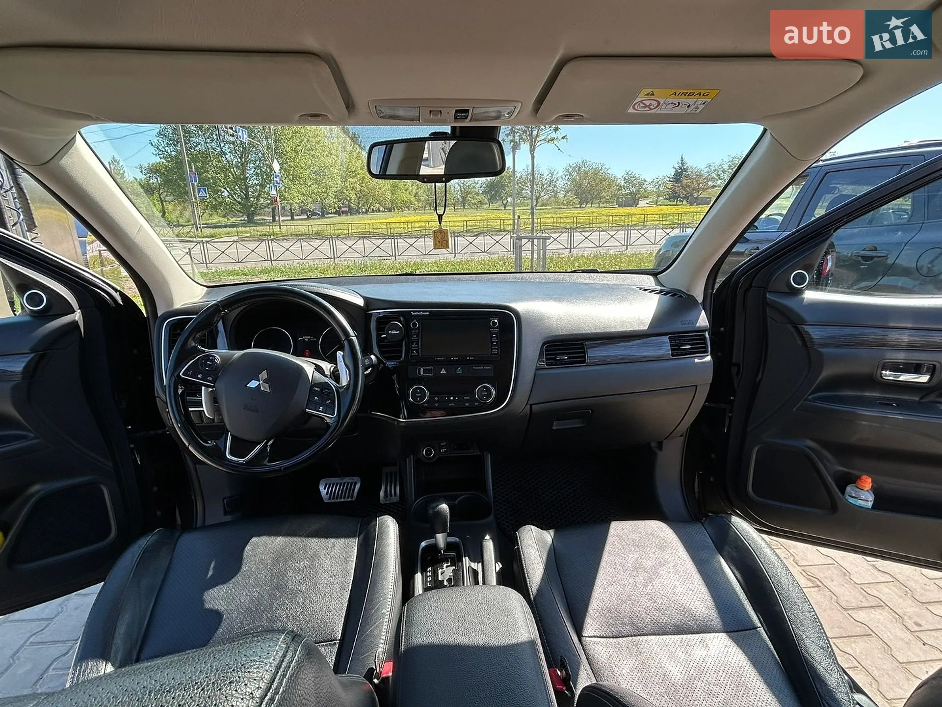 2015 Mitsubishi Outlander - мініатюра 13