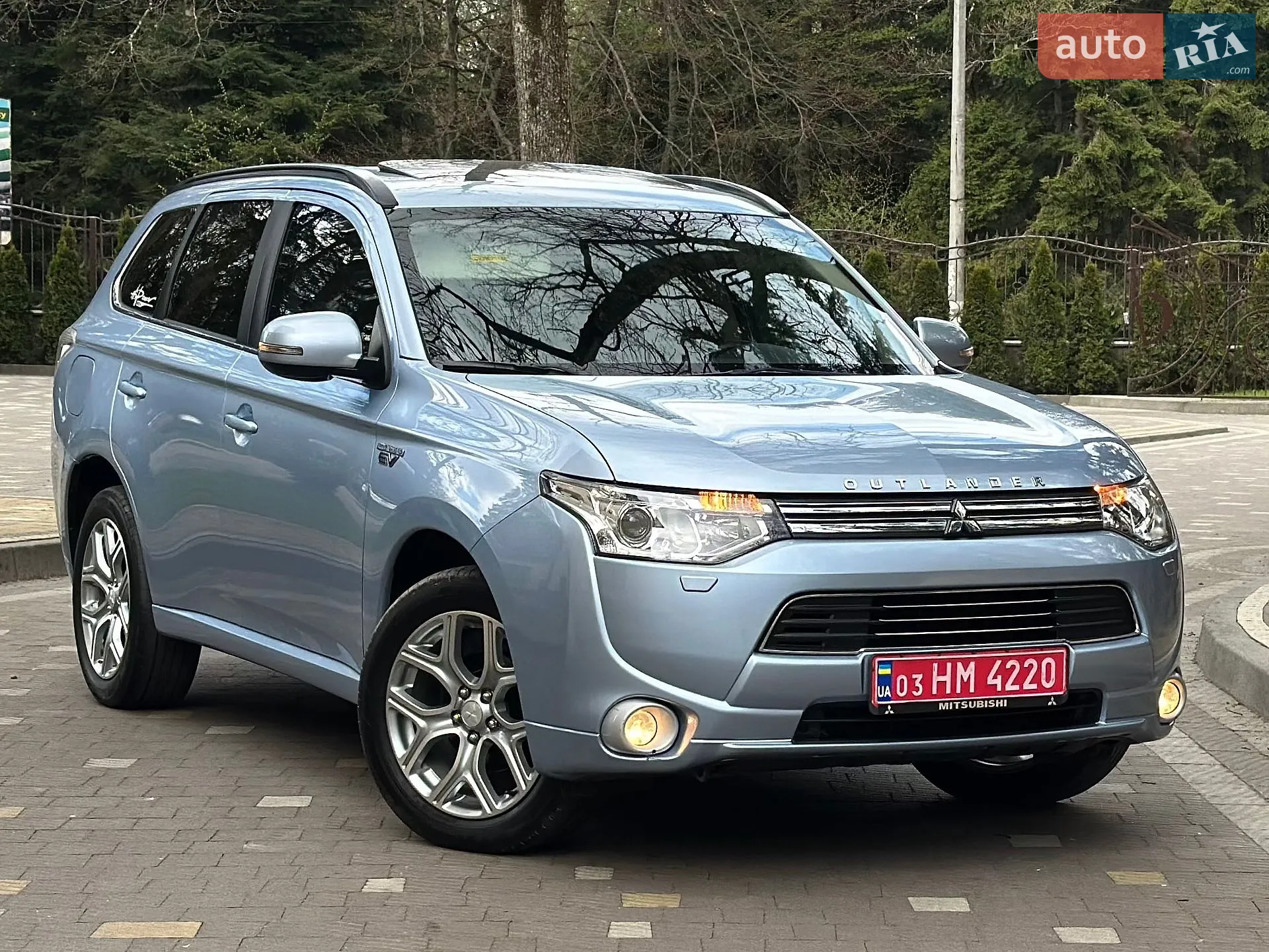 2014 Mitsubishi Outlander - мініатюра 20