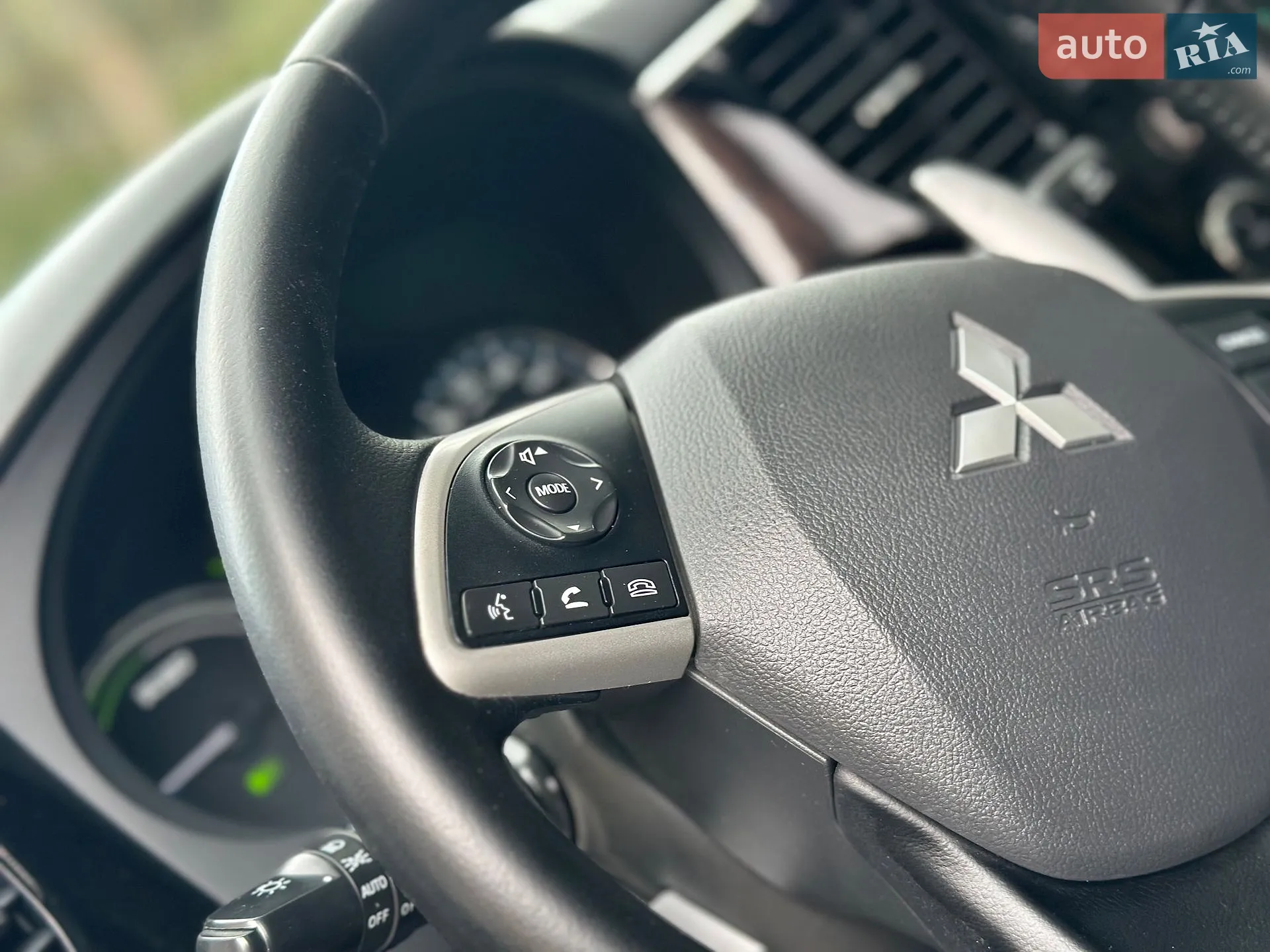2014 Mitsubishi Outlander - мініатюра 78