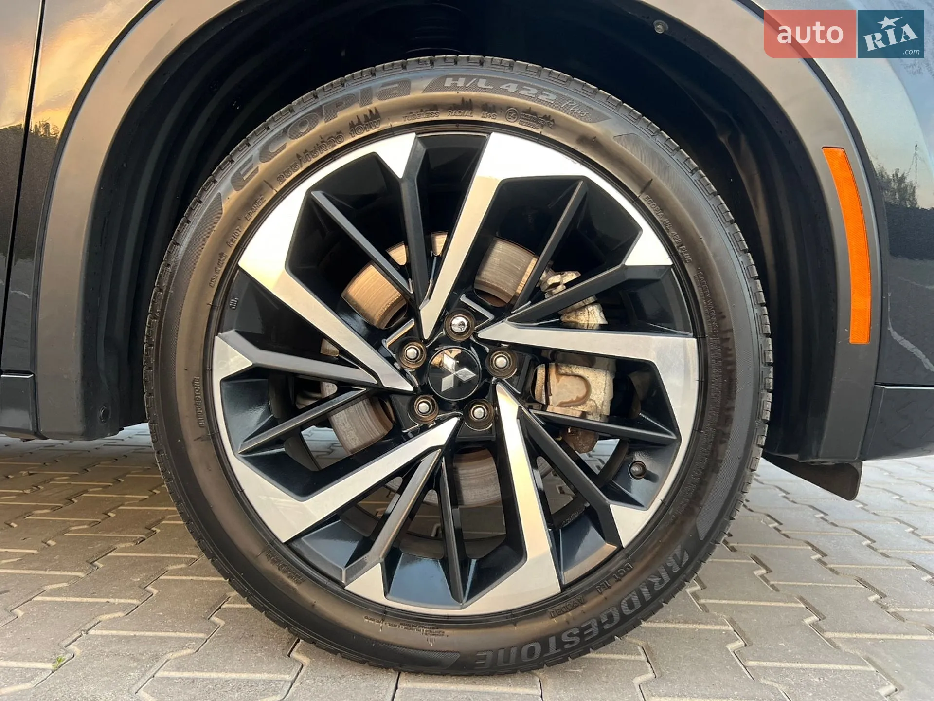 2023 Mitsubishi Outlander - мініатюра 13