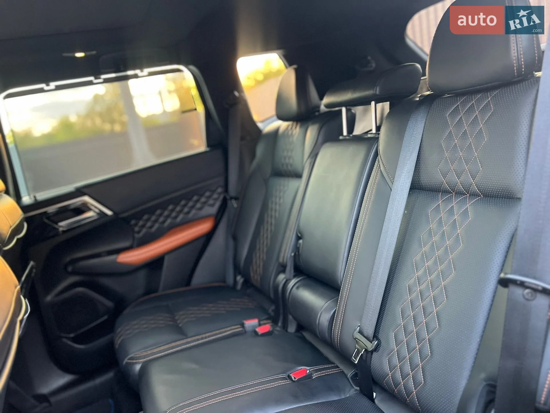2023 Mitsubishi Outlander - мініатюра 70