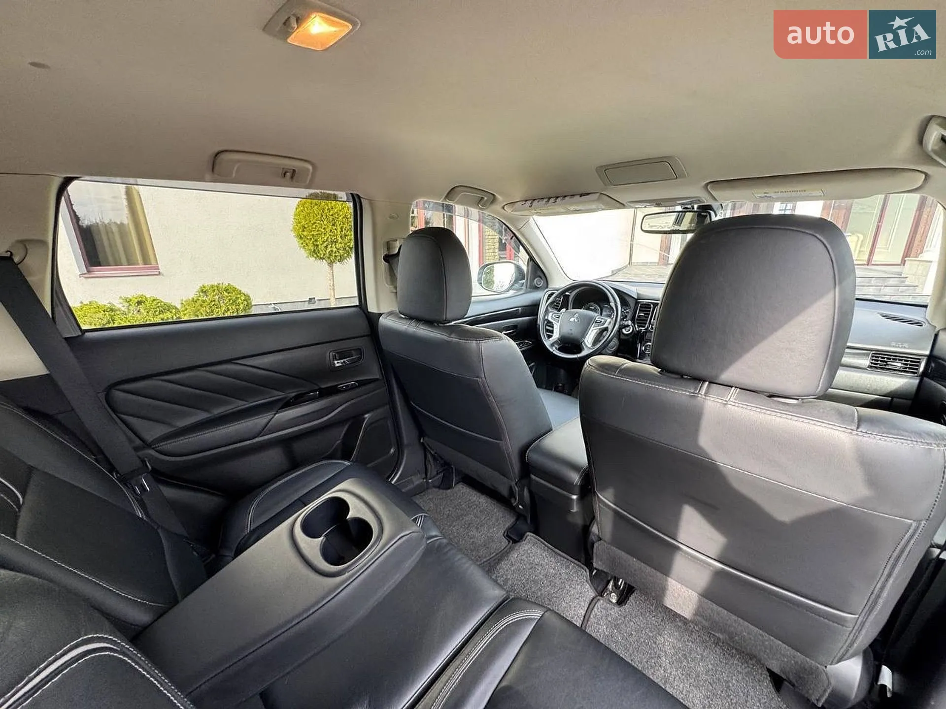 2018 Mitsubishi Outlander - мініатюра 36