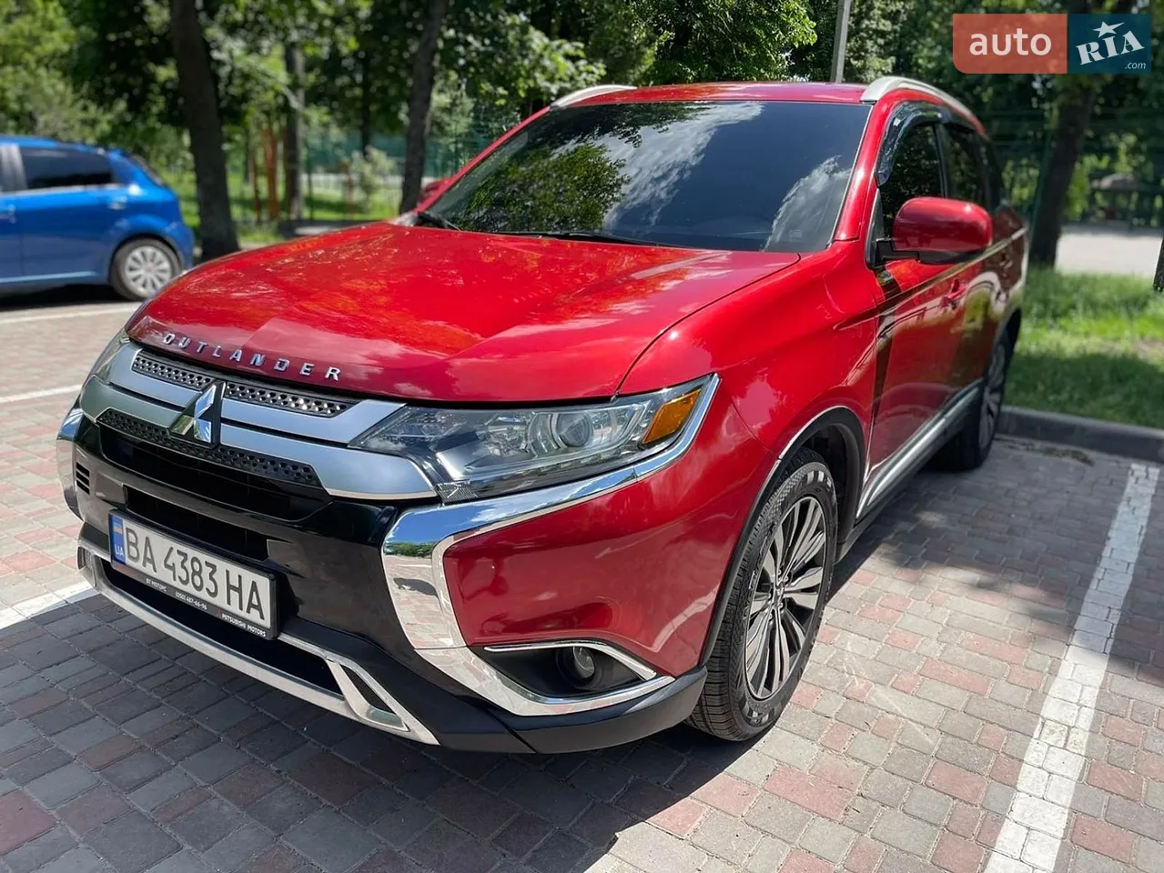 2017 Mitsubishi Outlander - мініатюра 18