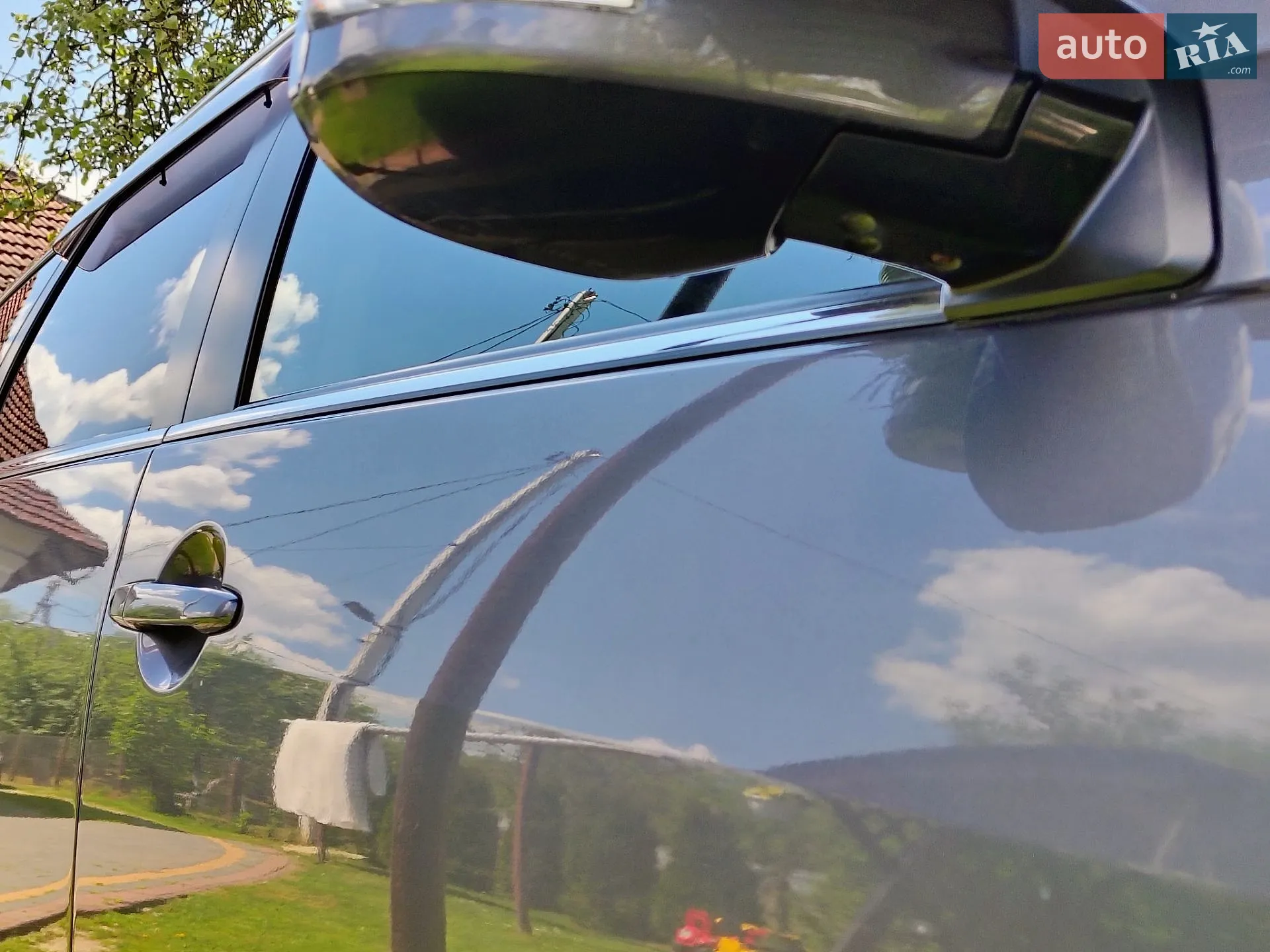 2010 Mitsubishi Outlander - мініатюра 14