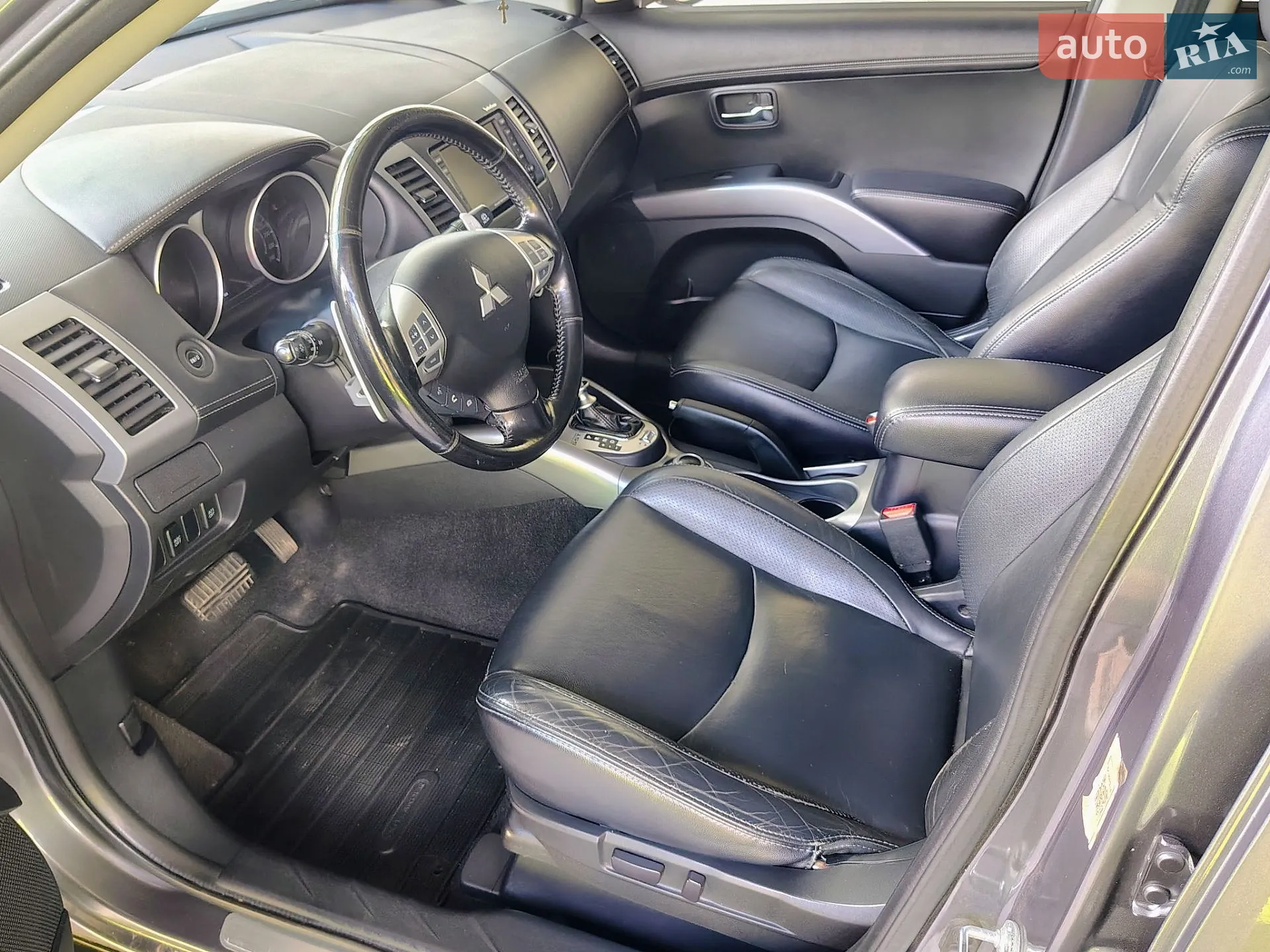 2010 Mitsubishi Outlander - мініатюра 45