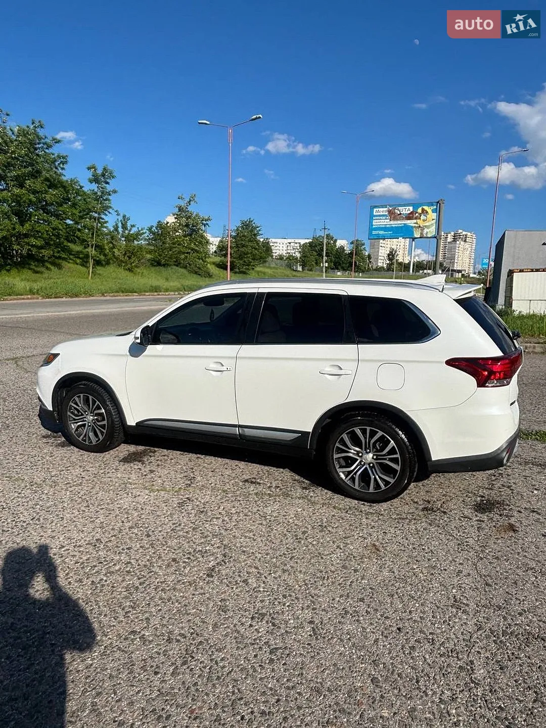 2017 Mitsubishi Outlander - мініатюра 3