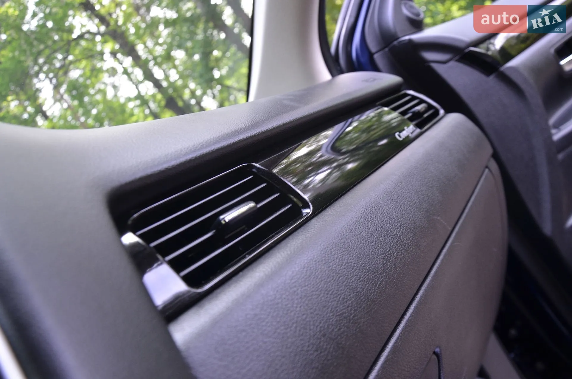 2019 Mitsubishi Outlander - мініатюра 39