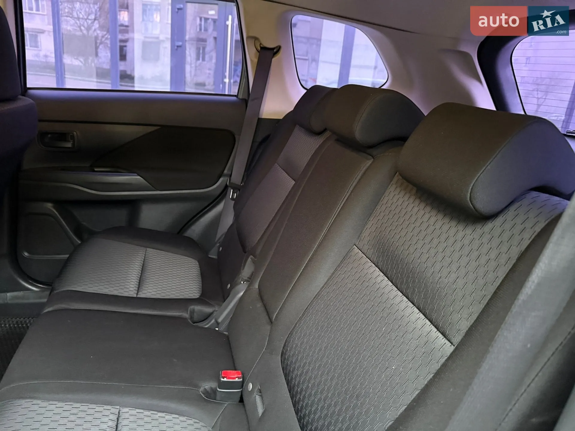2014 Mitsubishi Outlander - мініатюра 46