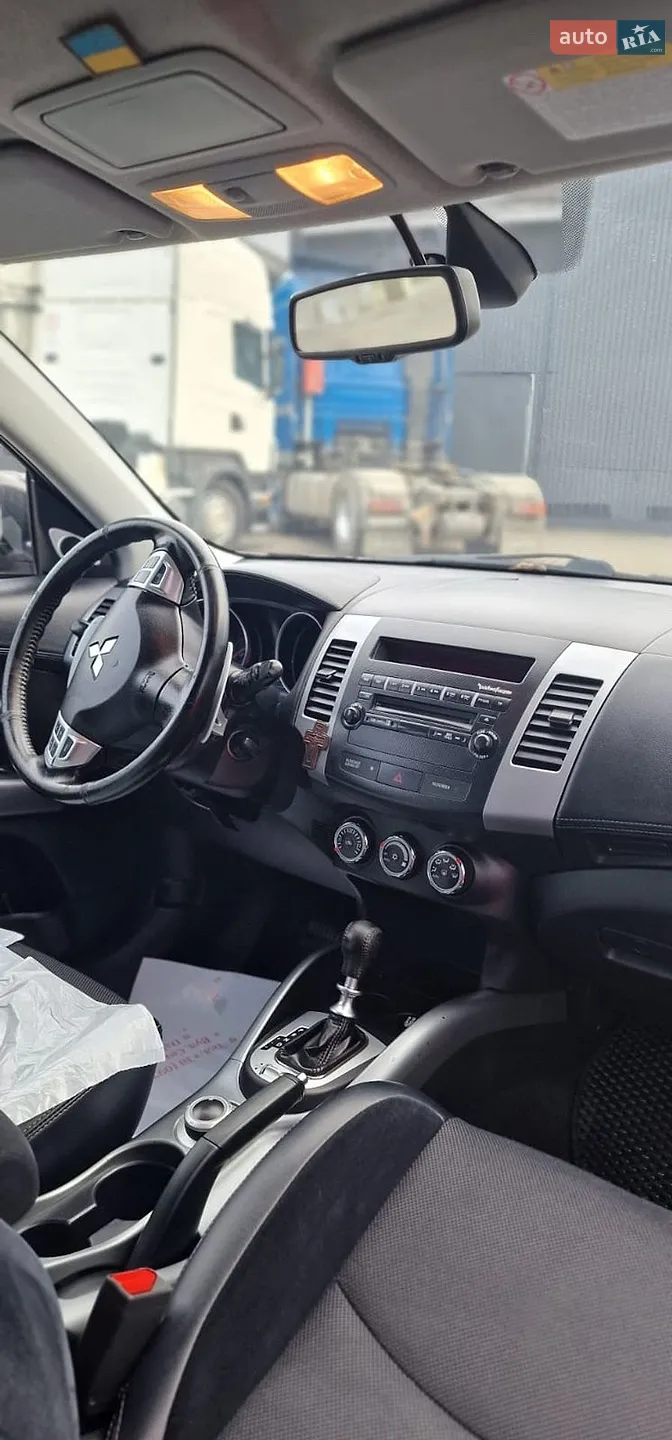 2011 Mitsubishi Outlander - мініатюра 70