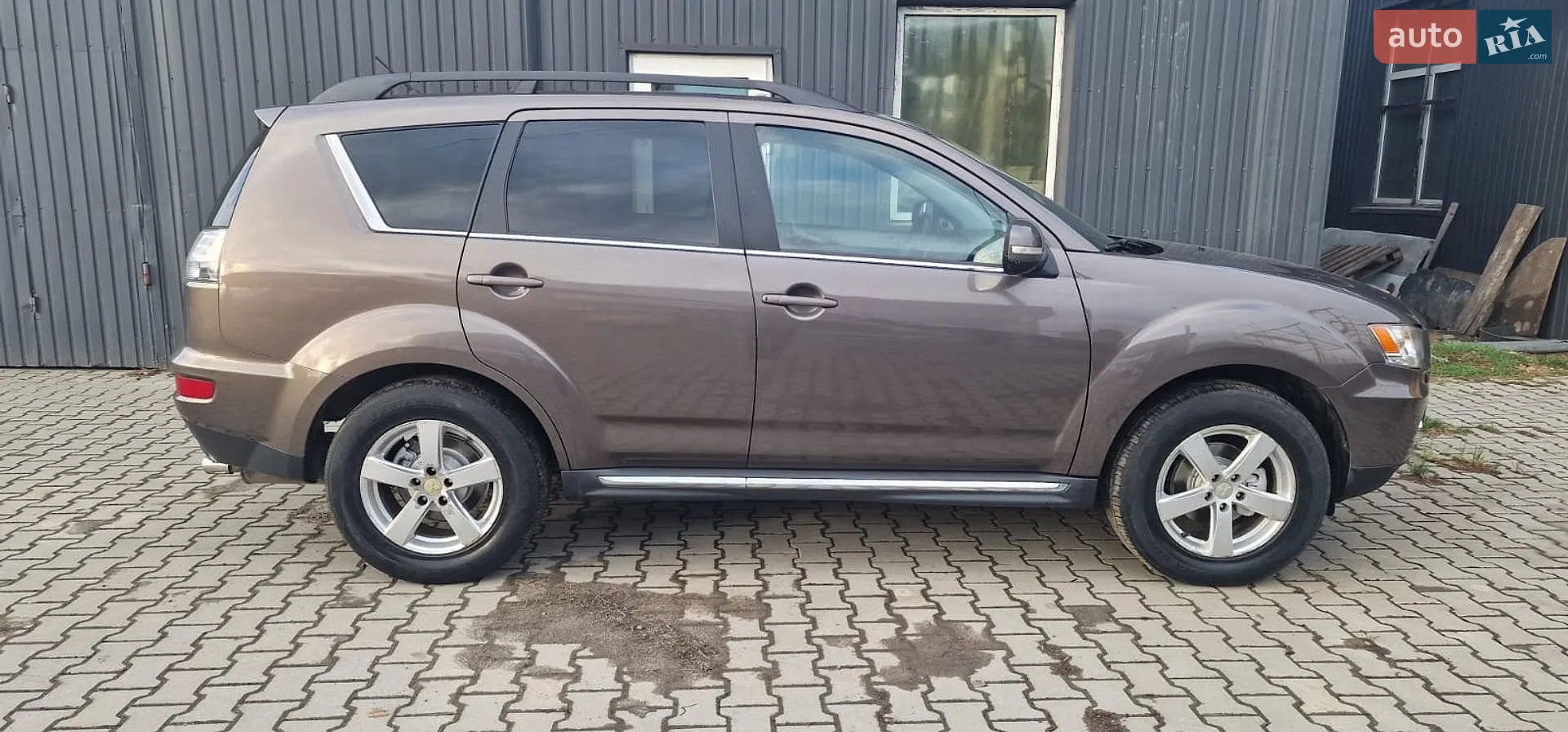 2011 Mitsubishi Outlander - мініатюра 22