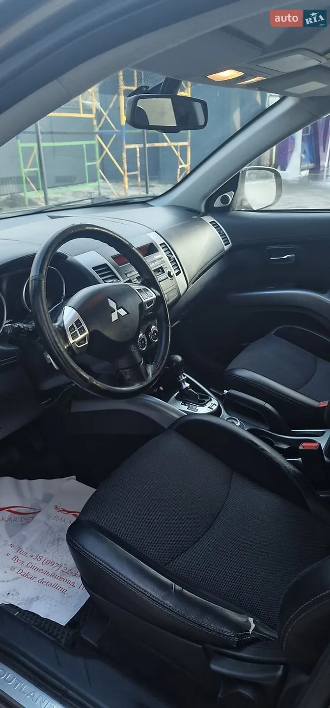 2011 Mitsubishi Outlander - мініатюра 74