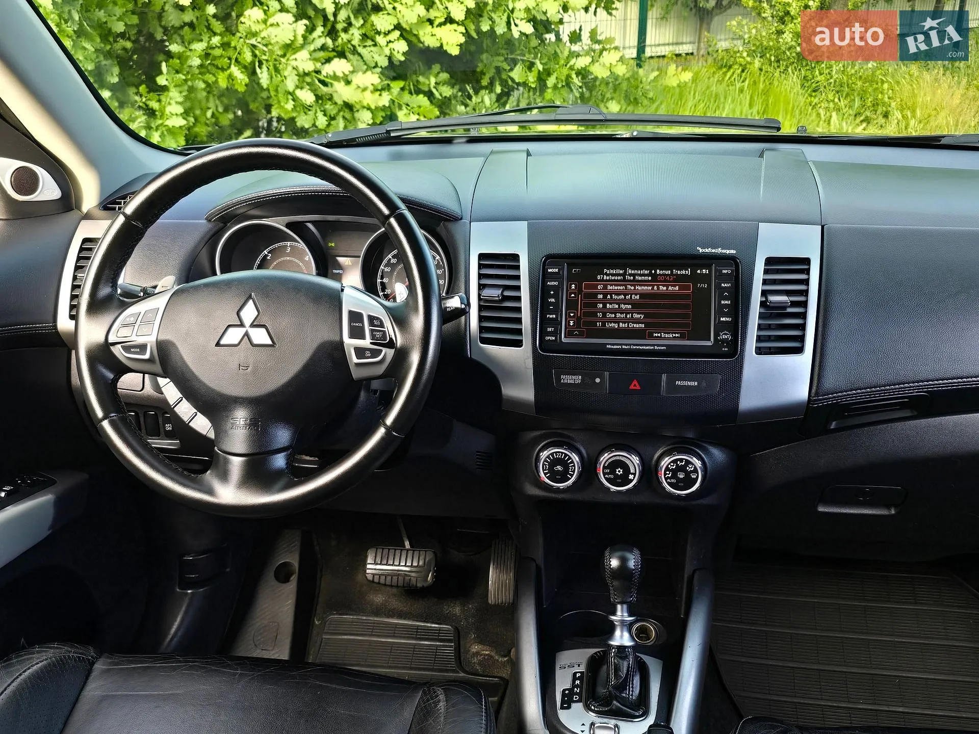 2010 Mitsubishi Outlander - мініатюра 21