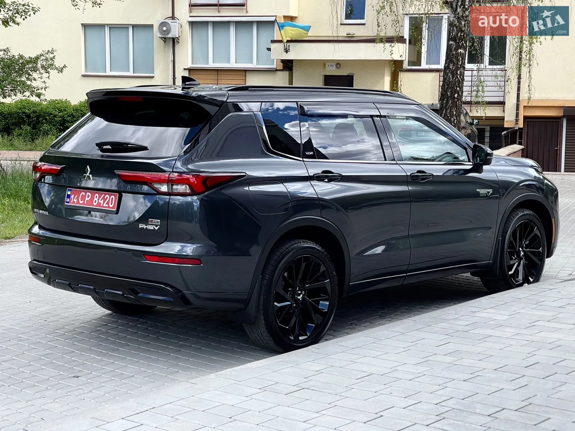 2025 Mitsubishi Outlander - мініатюра 10