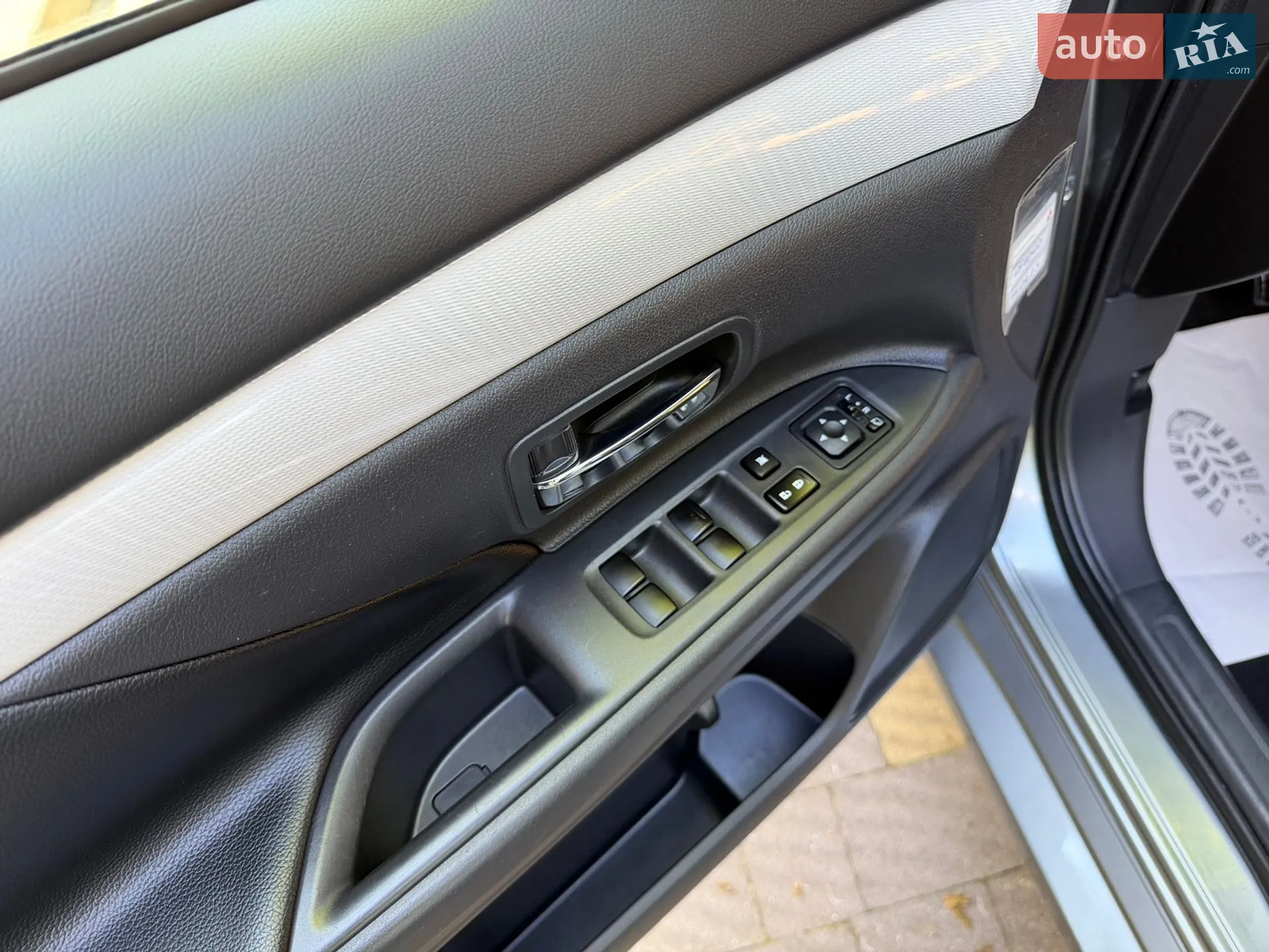 2014 Mitsubishi Outlander - мініатюра 69