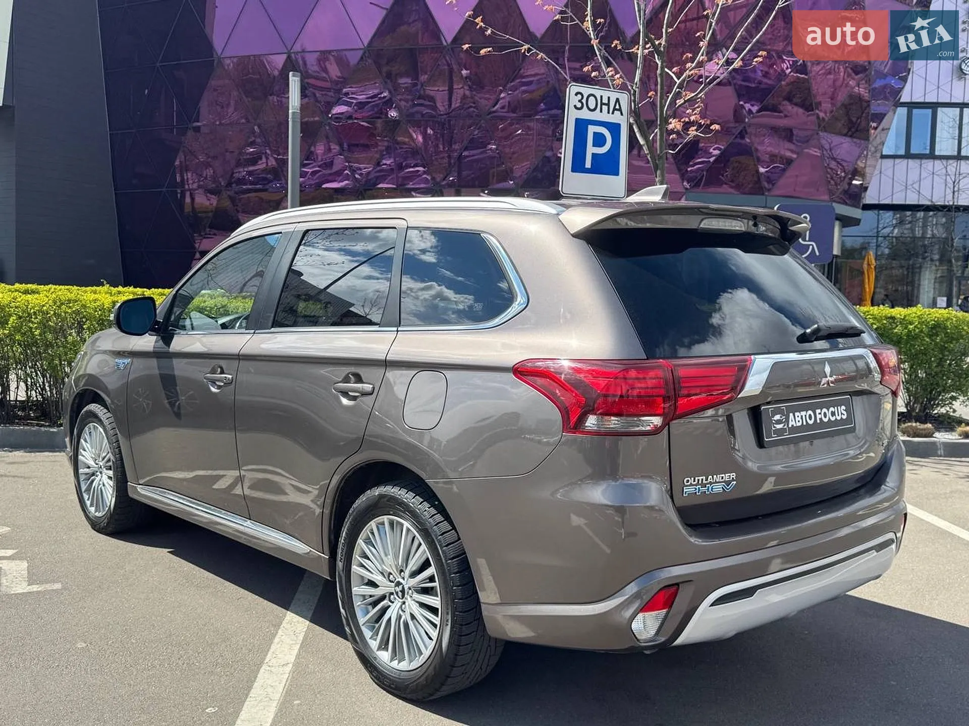 2019 Mitsubishi Outlander - мініатюра 5