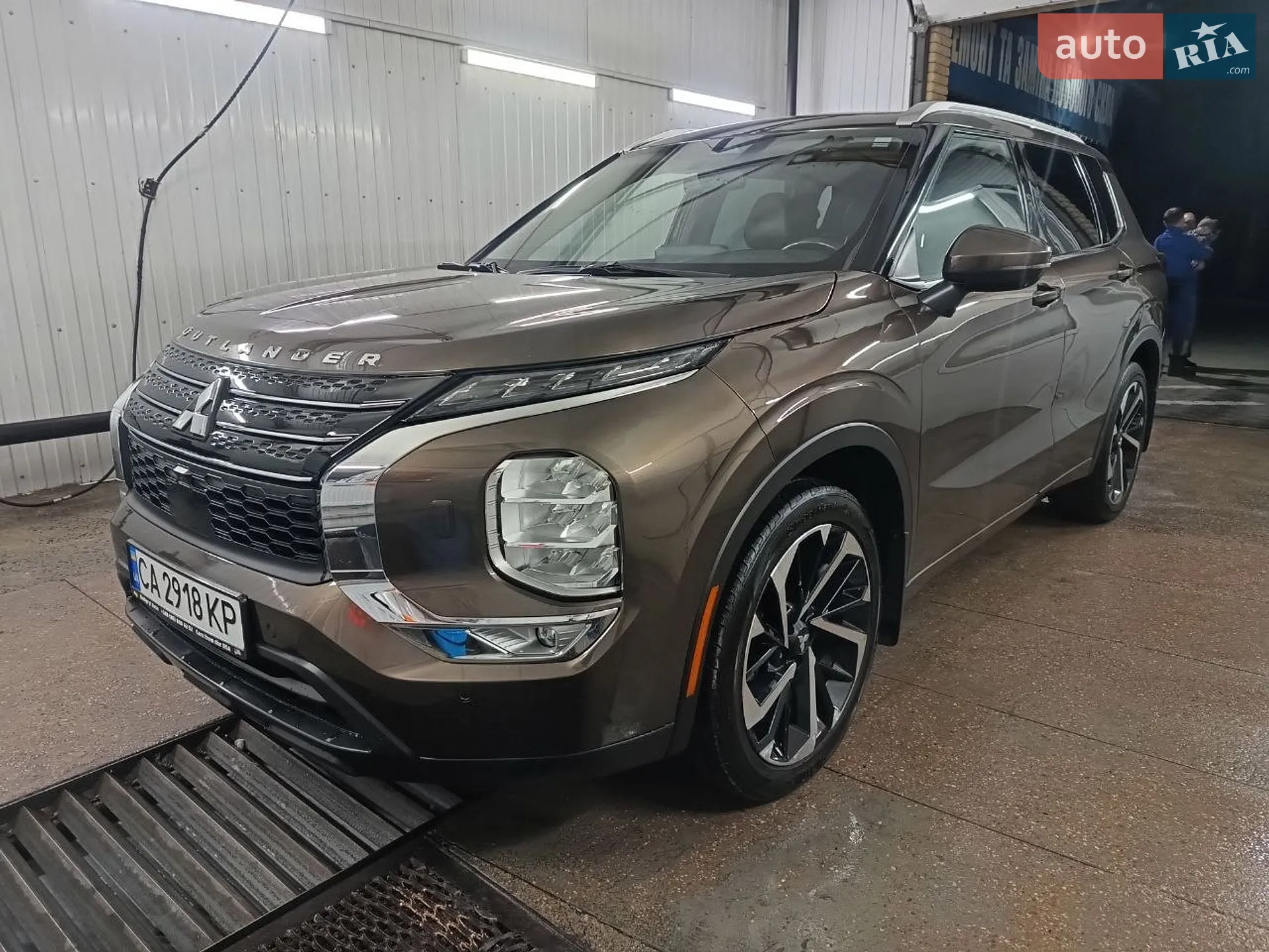 2022 Mitsubishi Outlander - мініатюра 2