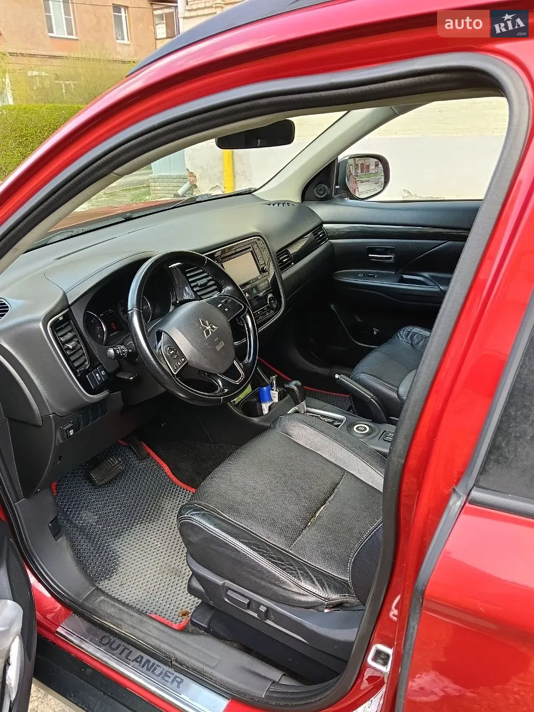 2016 Mitsubishi Outlander - мініатюра 6