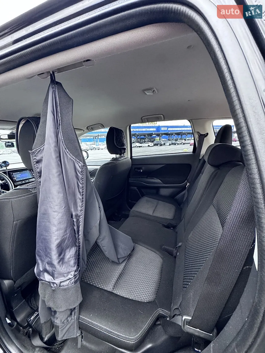 2018 Mitsubishi Outlander - мініатюра 19