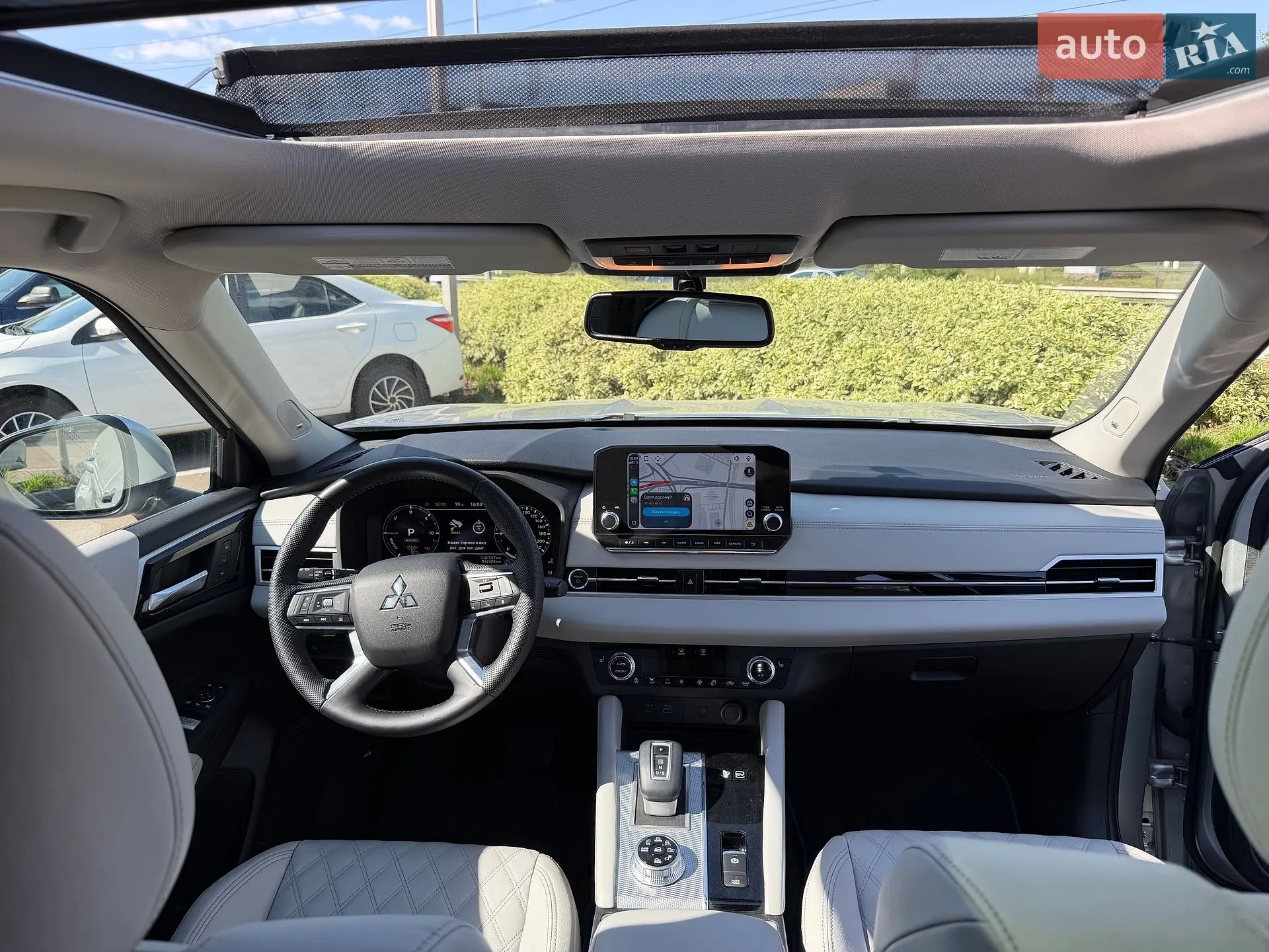 2022 Mitsubishi Outlander - мініатюра 17