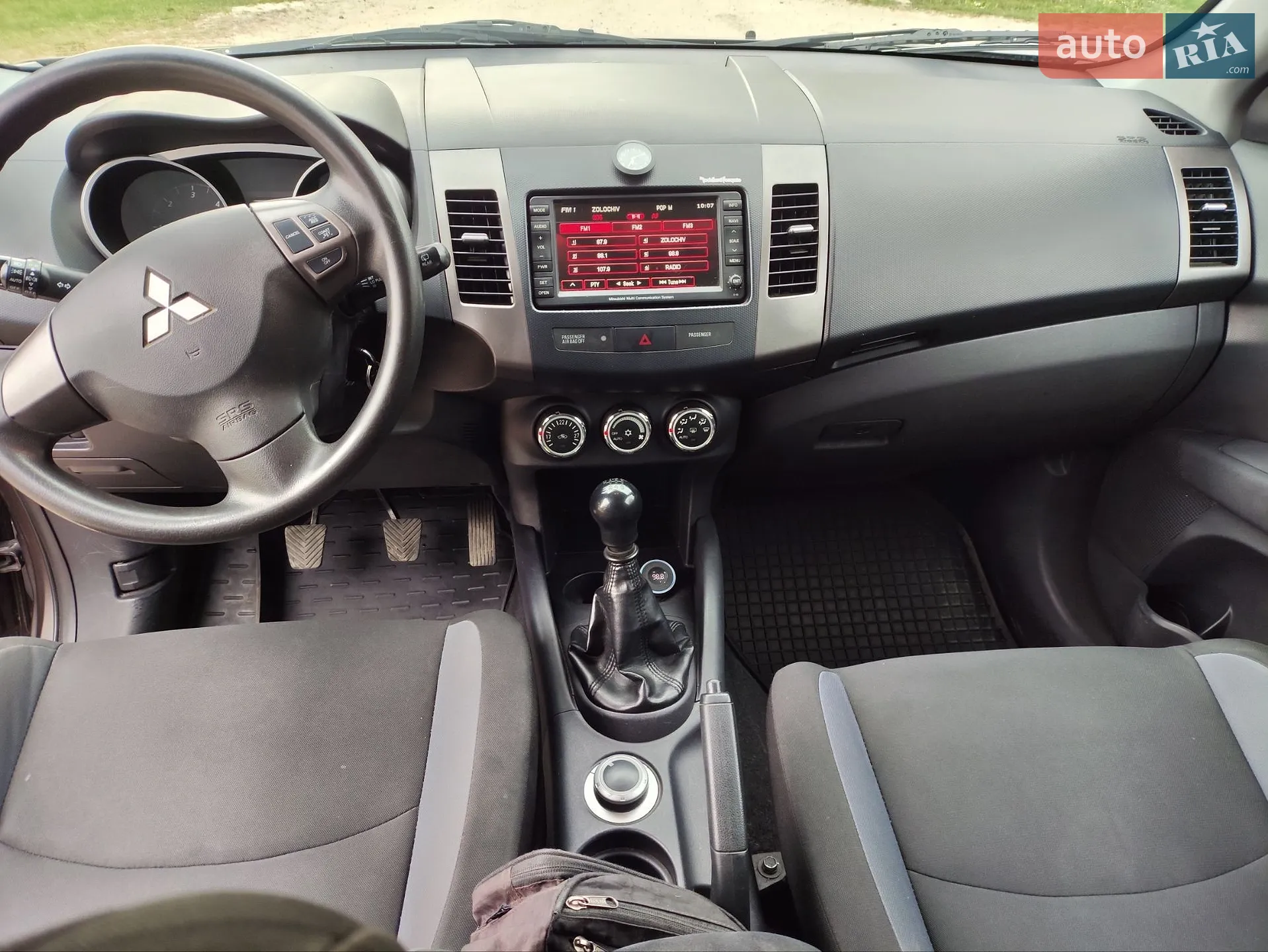 2010 Mitsubishi Outlander - мініатюра 14
