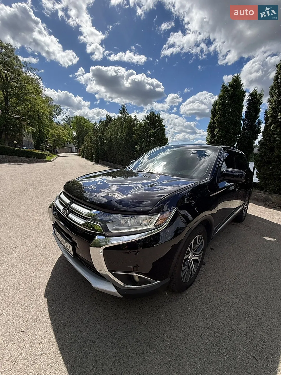 2016 Mitsubishi Outlander - мініатюра 17