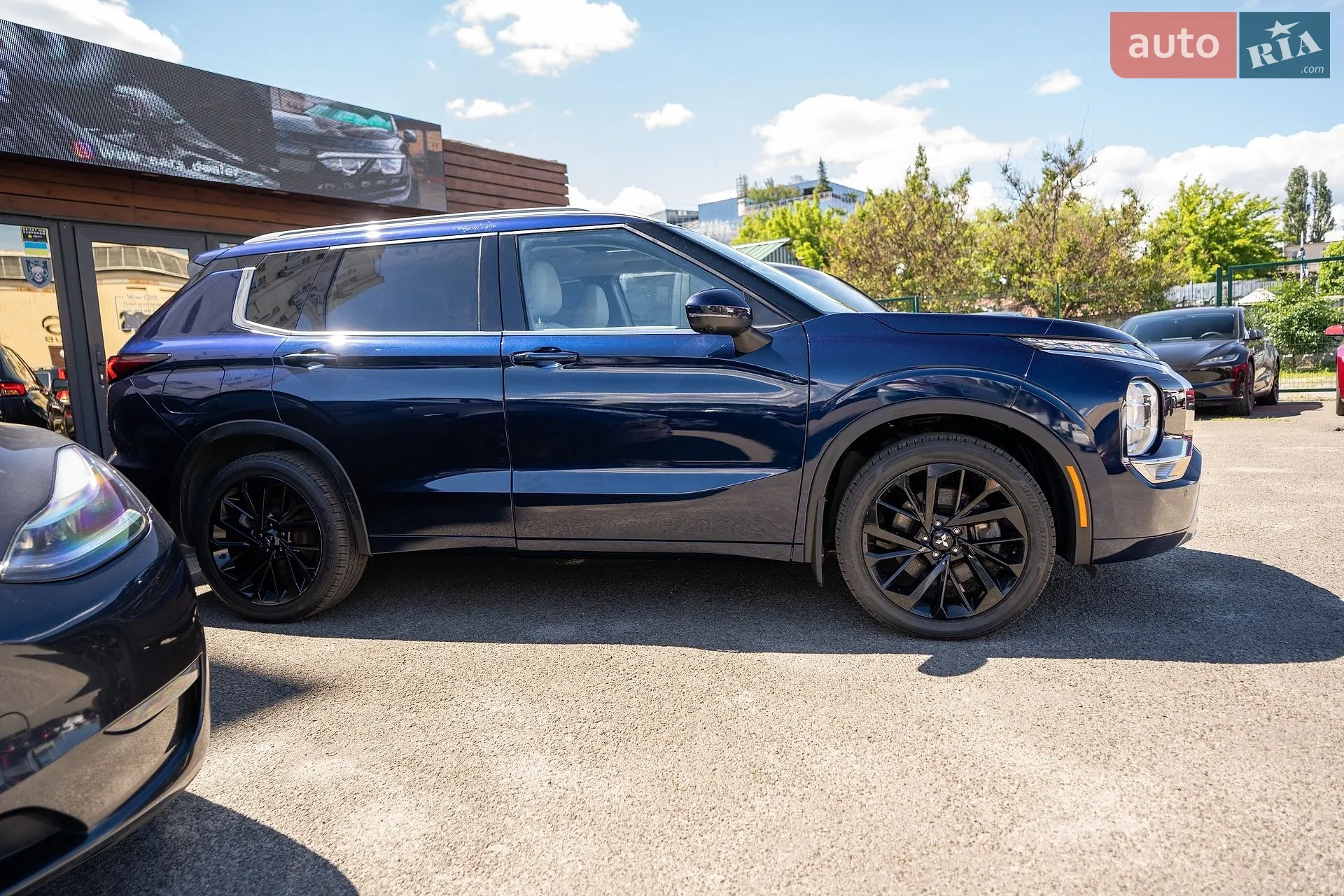 2023 Mitsubishi Outlander - мініатюра 8