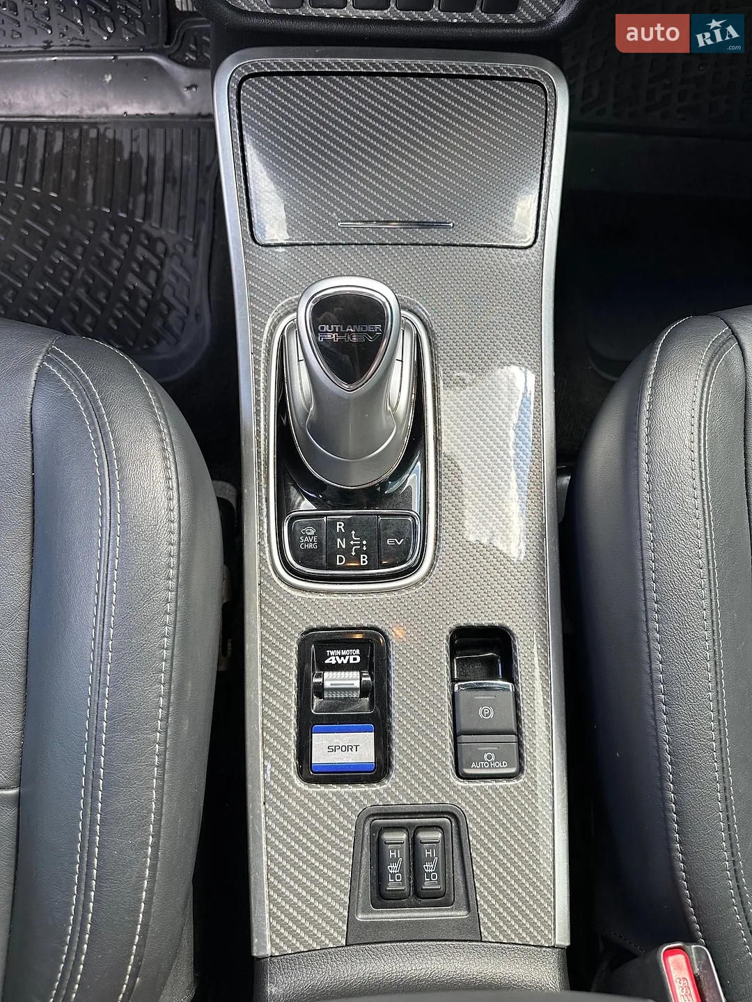 2022 Mitsubishi Outlander - мініатюра 20