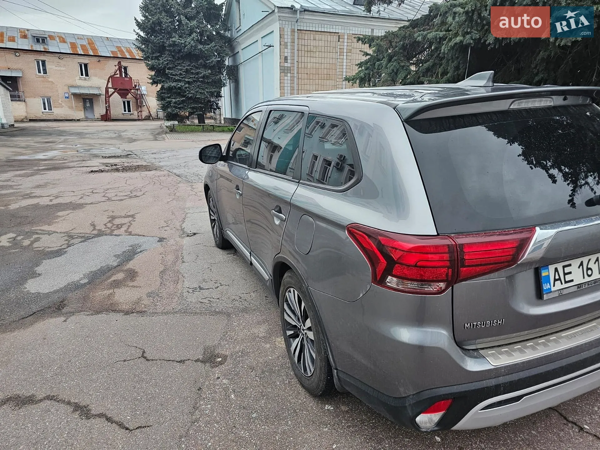 2018 Mitsubishi Outlander - мініатюра 5