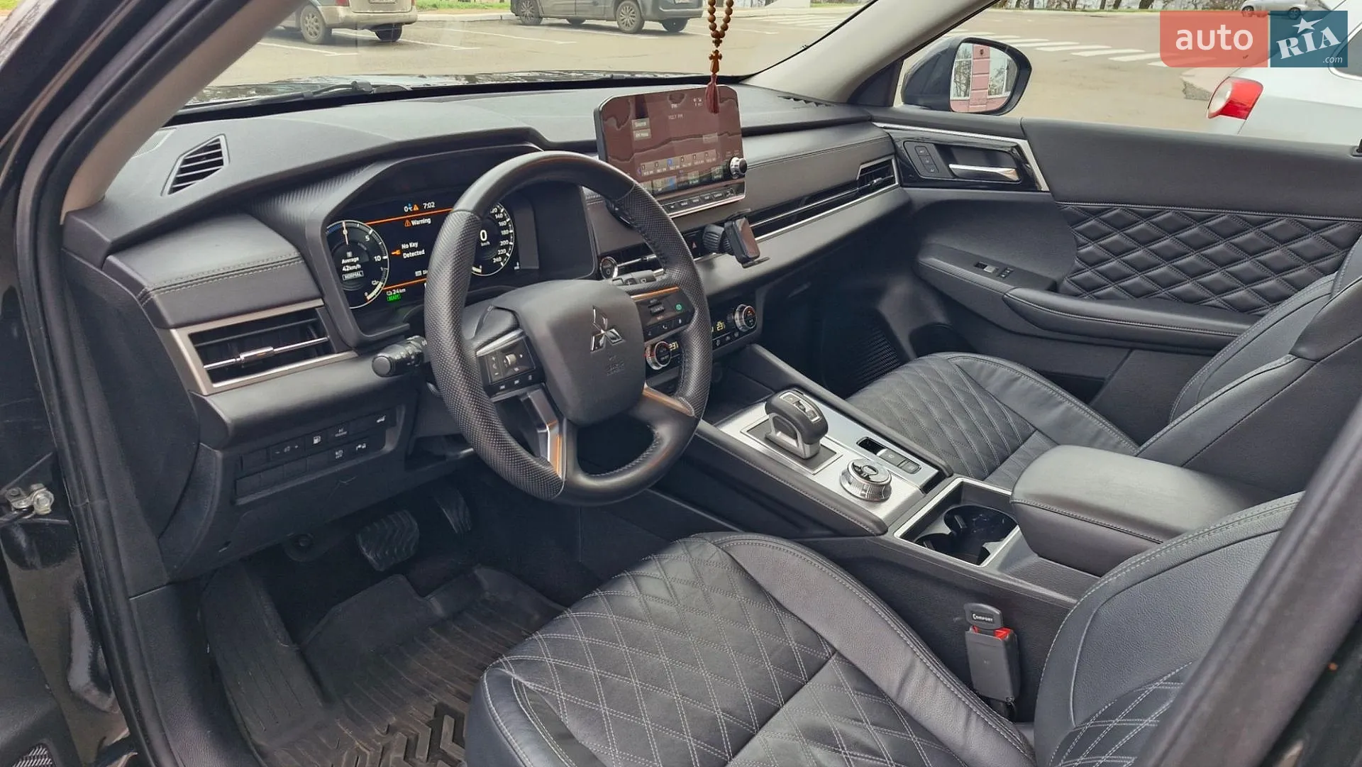 2023 Mitsubishi Outlander - мініатюра 18