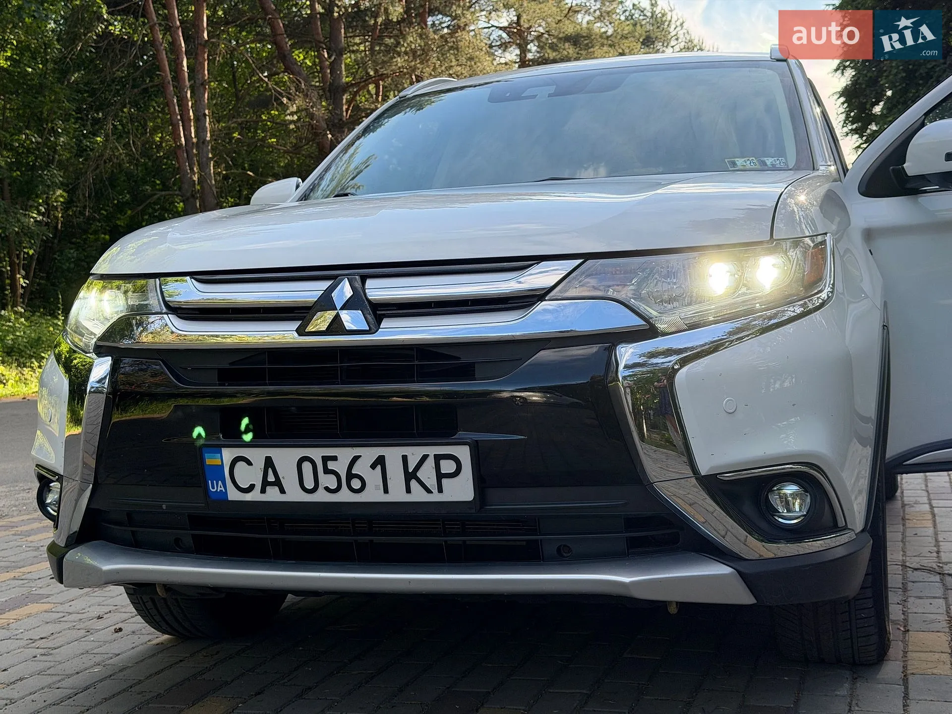 2018 Mitsubishi Outlander - мініатюра 15