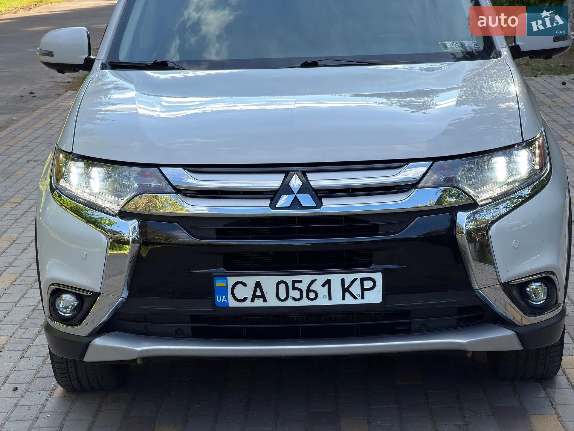2018 Mitsubishi Outlander - мініатюра 14