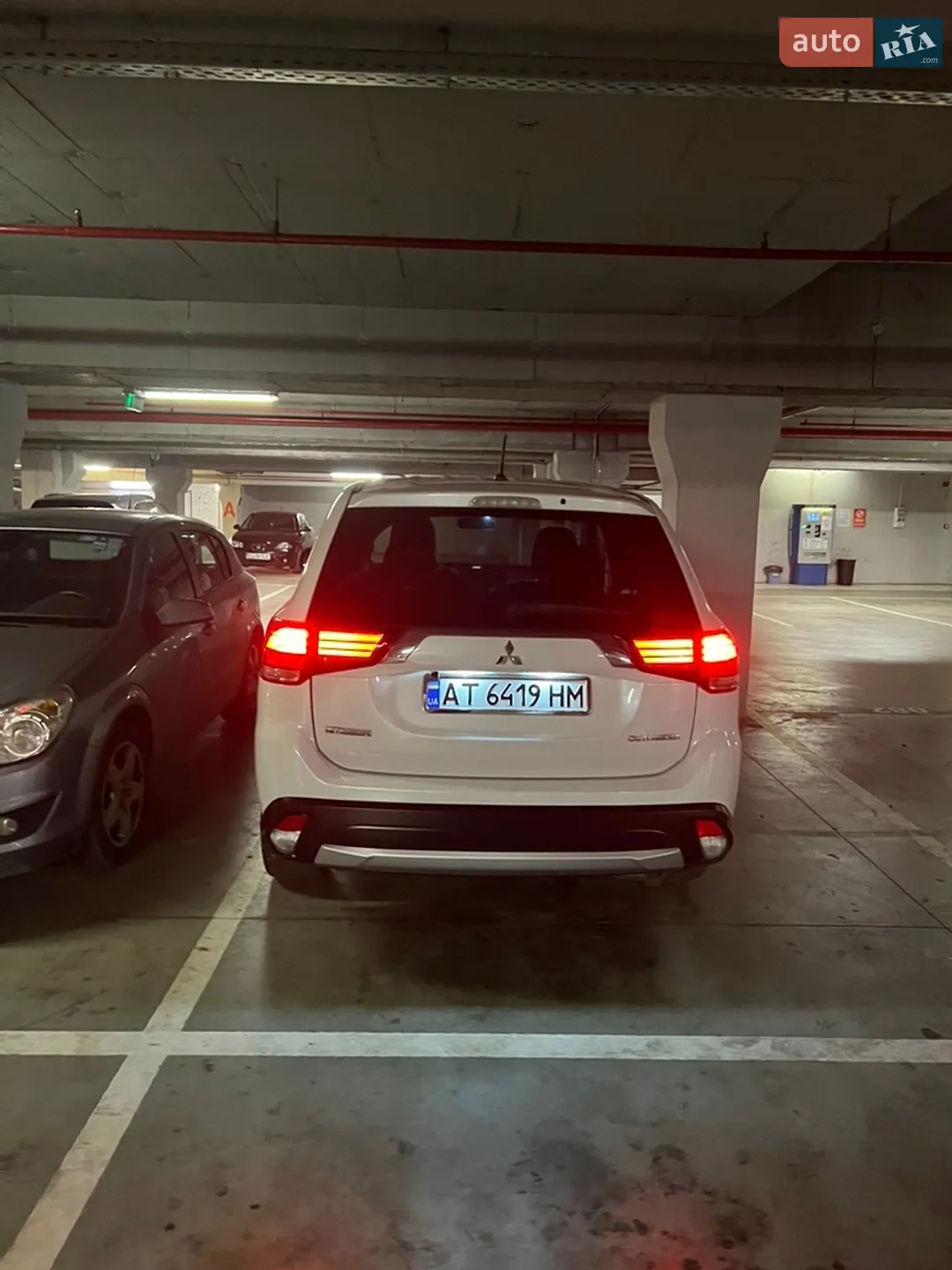 2016 Mitsubishi Outlander - мініатюра 2
