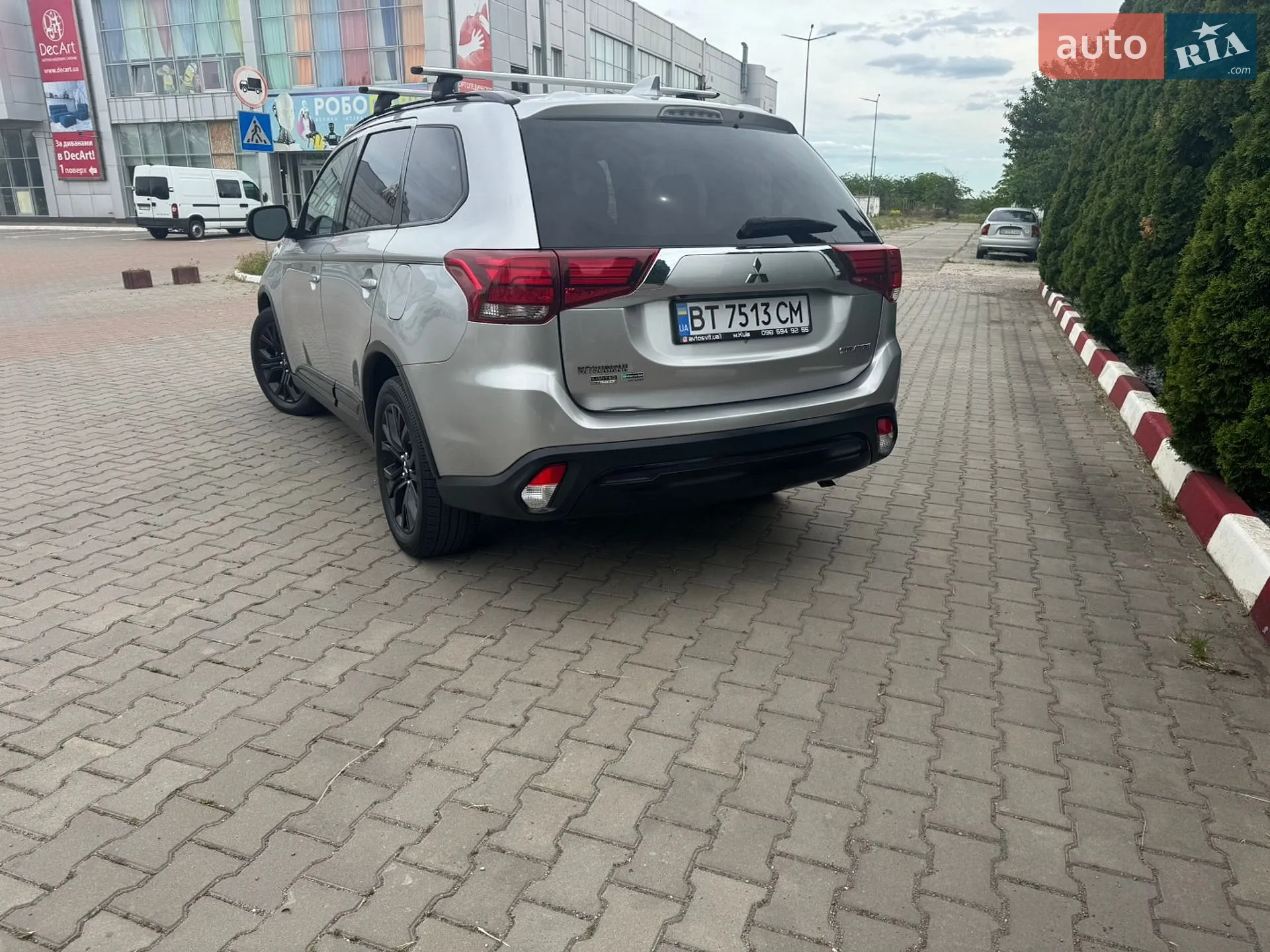 2018 Mitsubishi Outlander - мініатюра 6