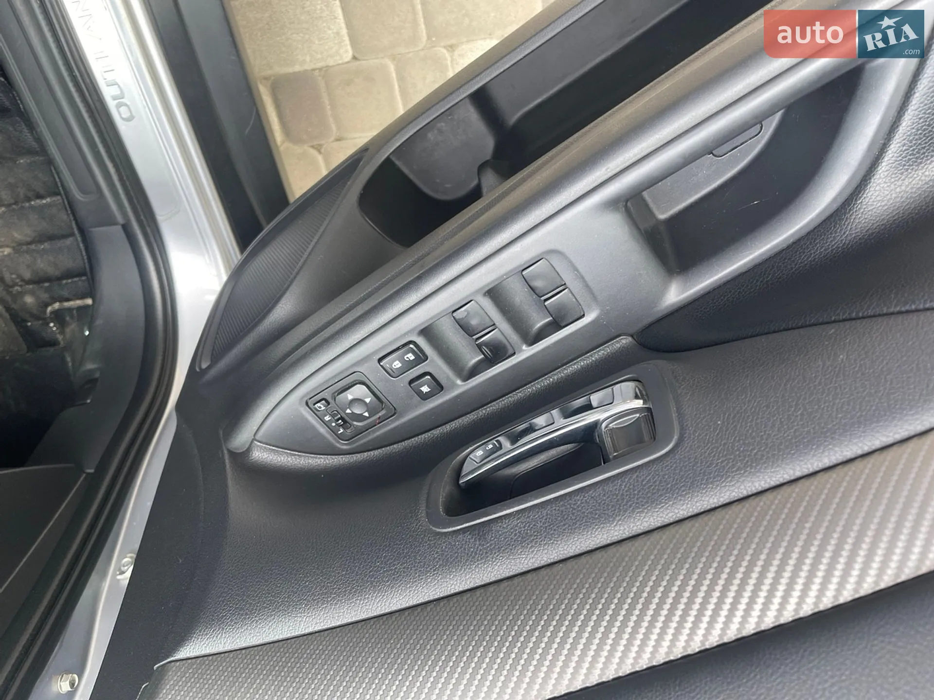 2014 Mitsubishi Outlander - мініатюра 10
