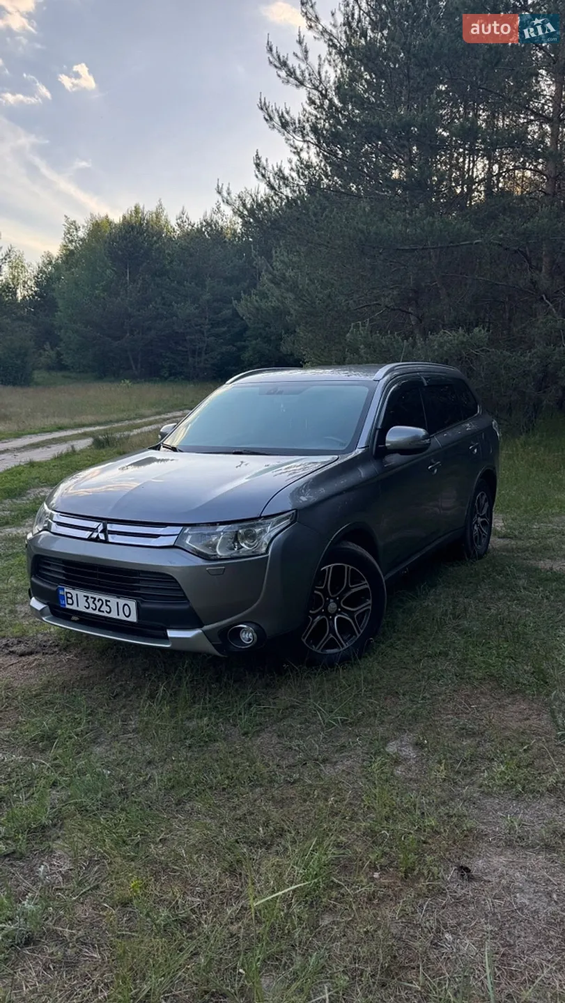 2014 Mitsubishi Outlander - мініатюра 2