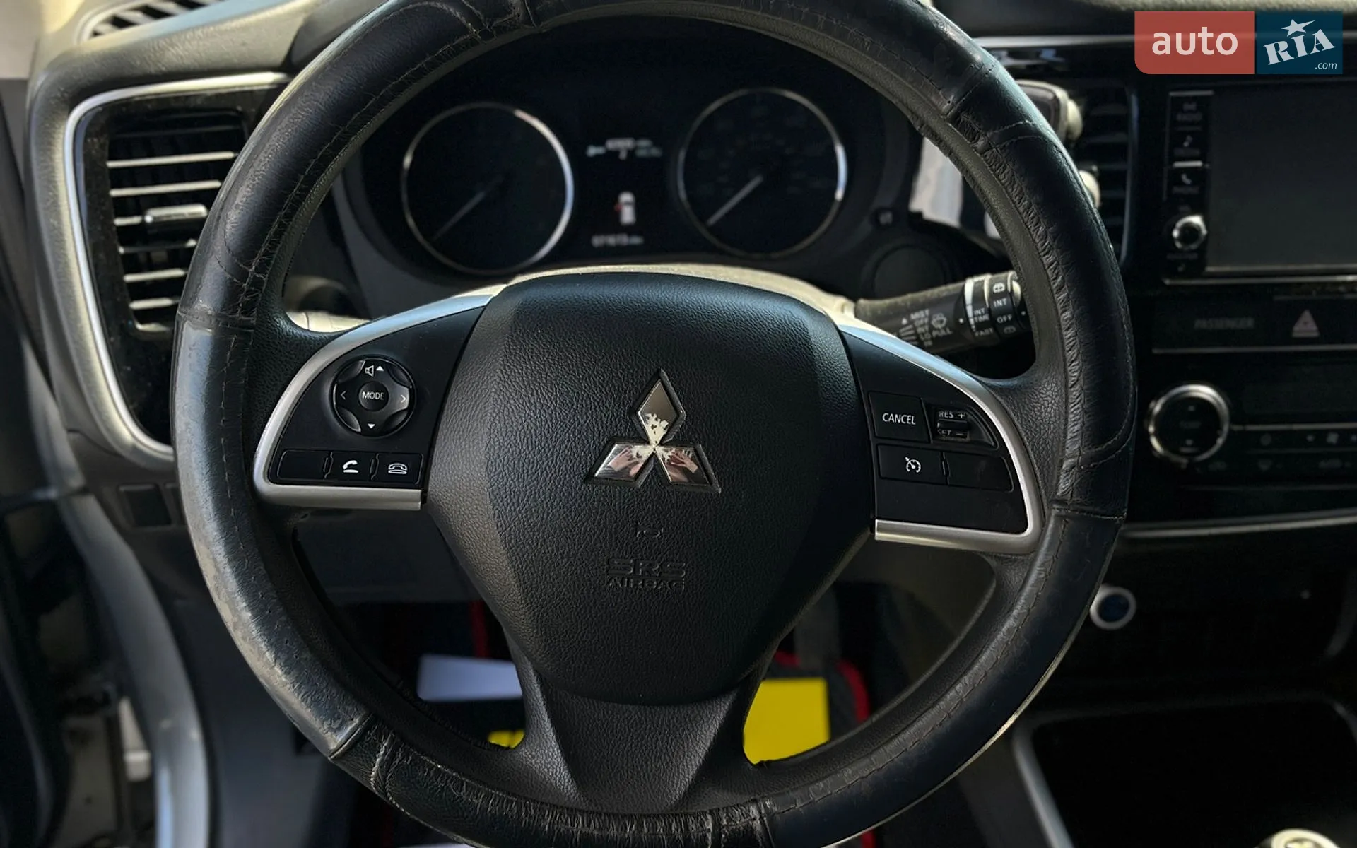 2018 Mitsubishi Outlander - мініатюра 13