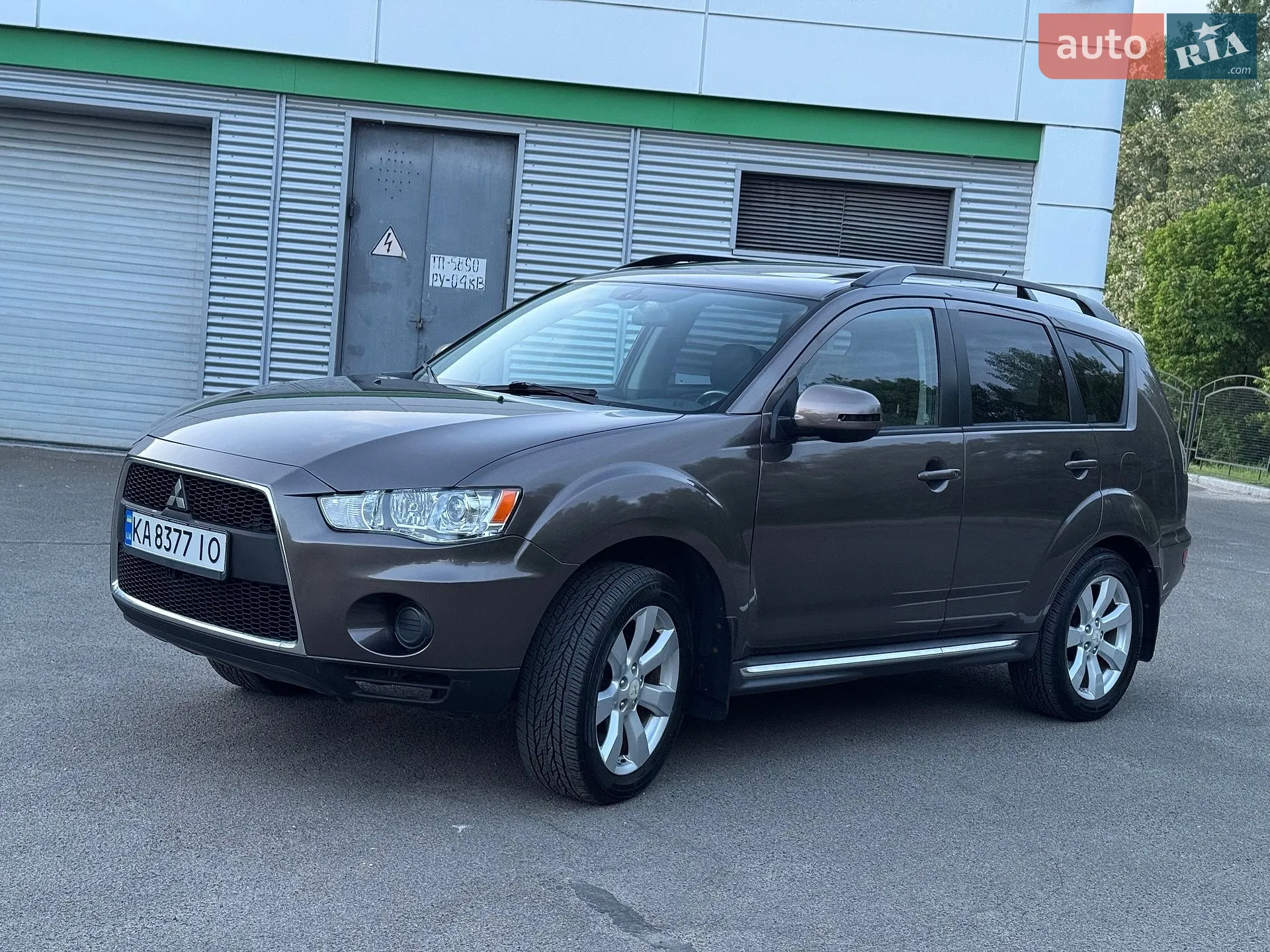 2010 Mitsubishi Outlander - мініатюра 12