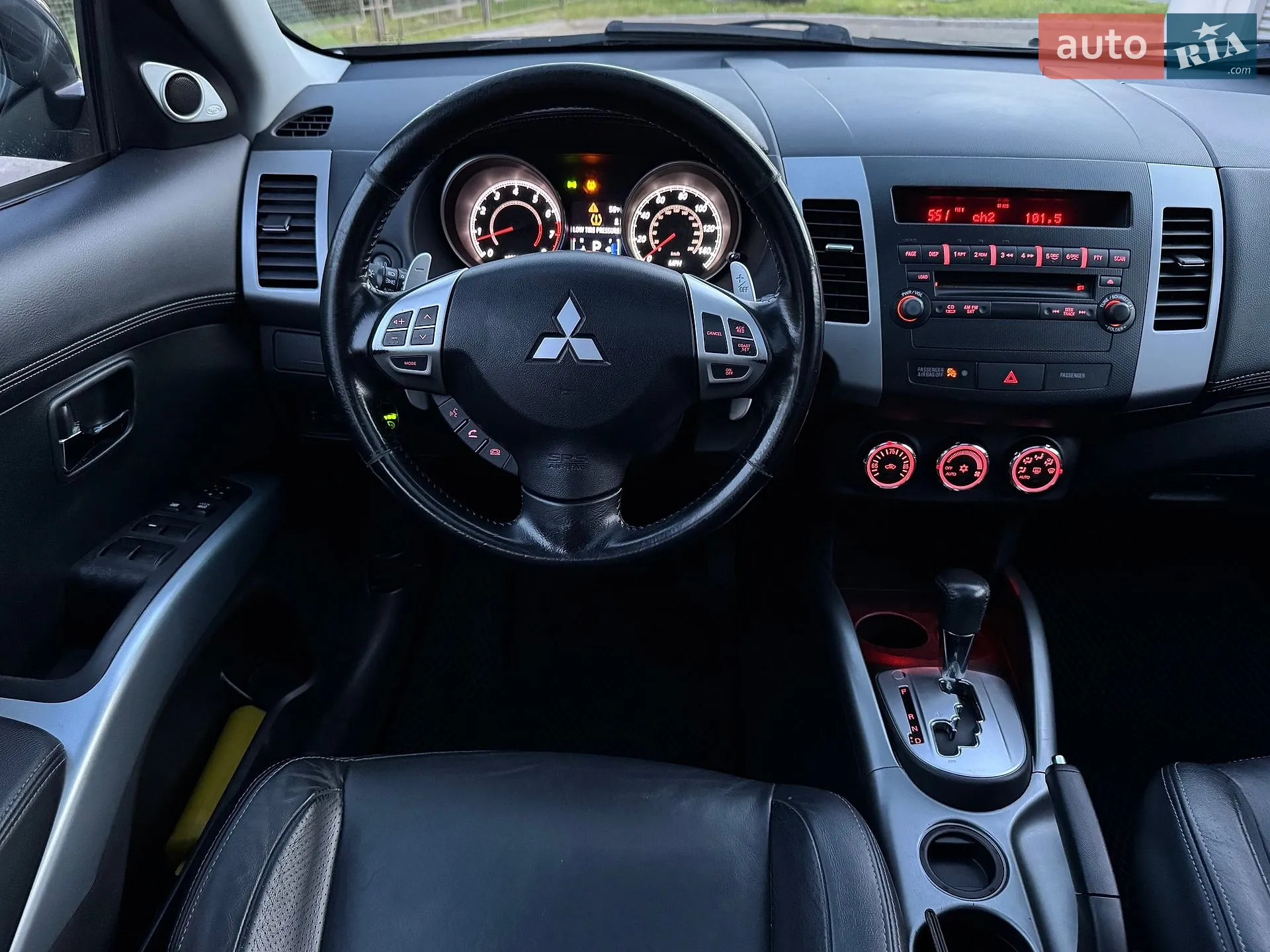 2010 Mitsubishi Outlander - мініатюра 30