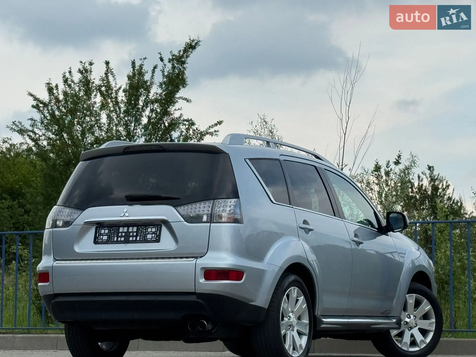 2012 Mitsubishi Outlander - мініатюра 21