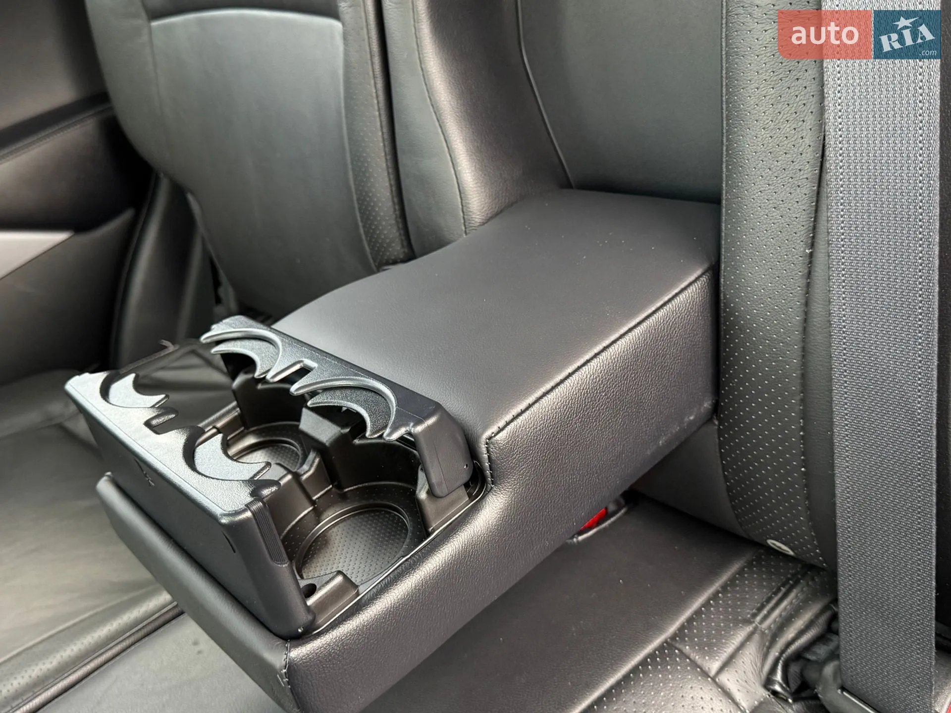 2012 Mitsubishi Outlander - мініатюра 77