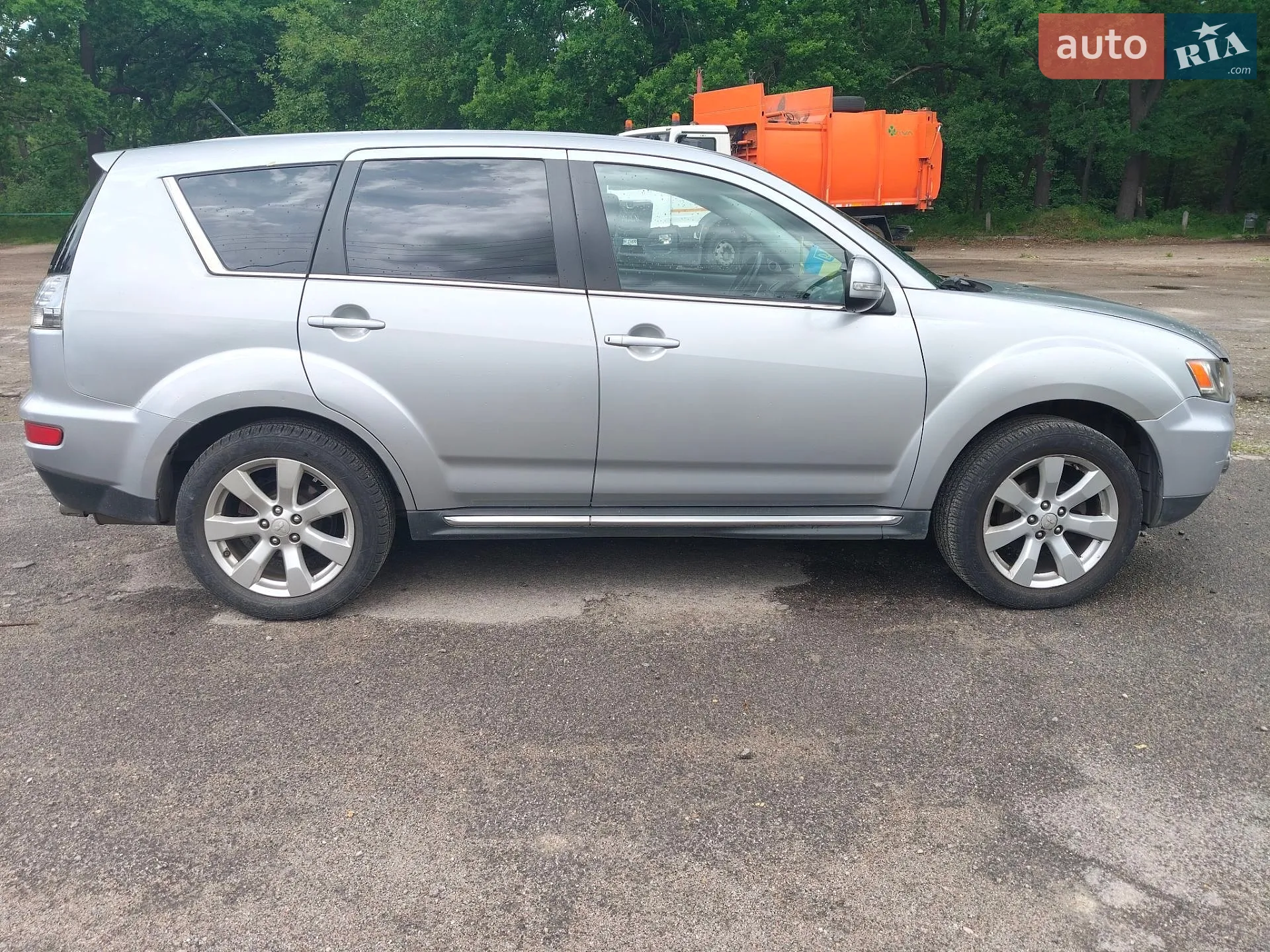 2010 Mitsubishi Outlander - мініатюра 7