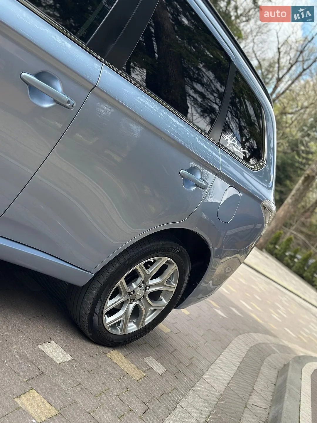 2014 Mitsubishi Outlander - мініатюра 11