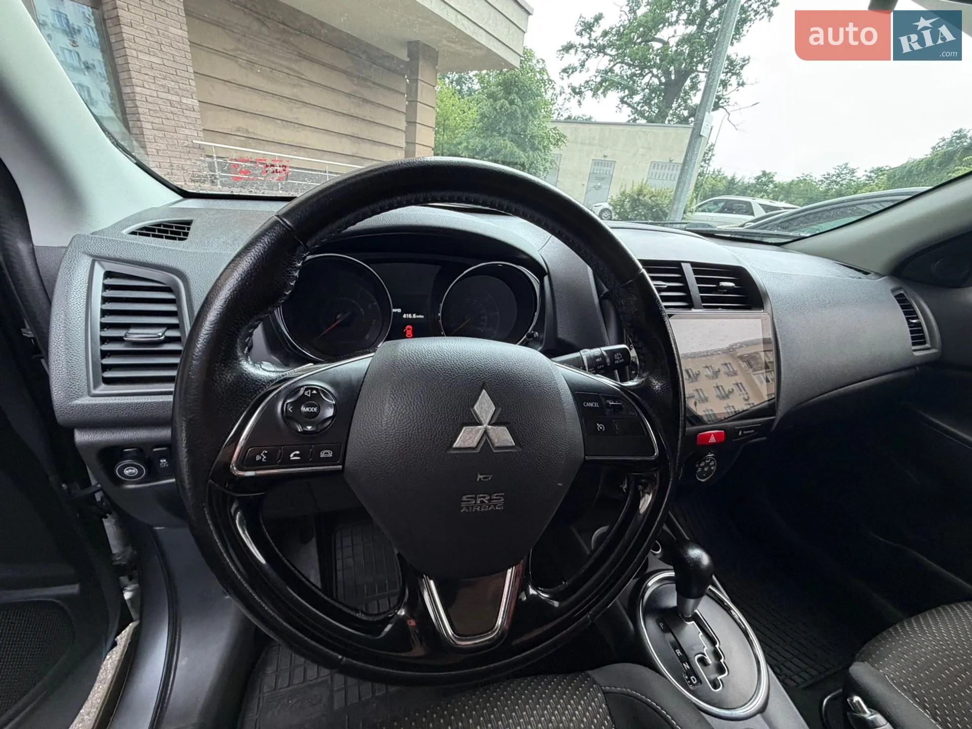 2016 Mitsubishi Outlander - мініатюра 11