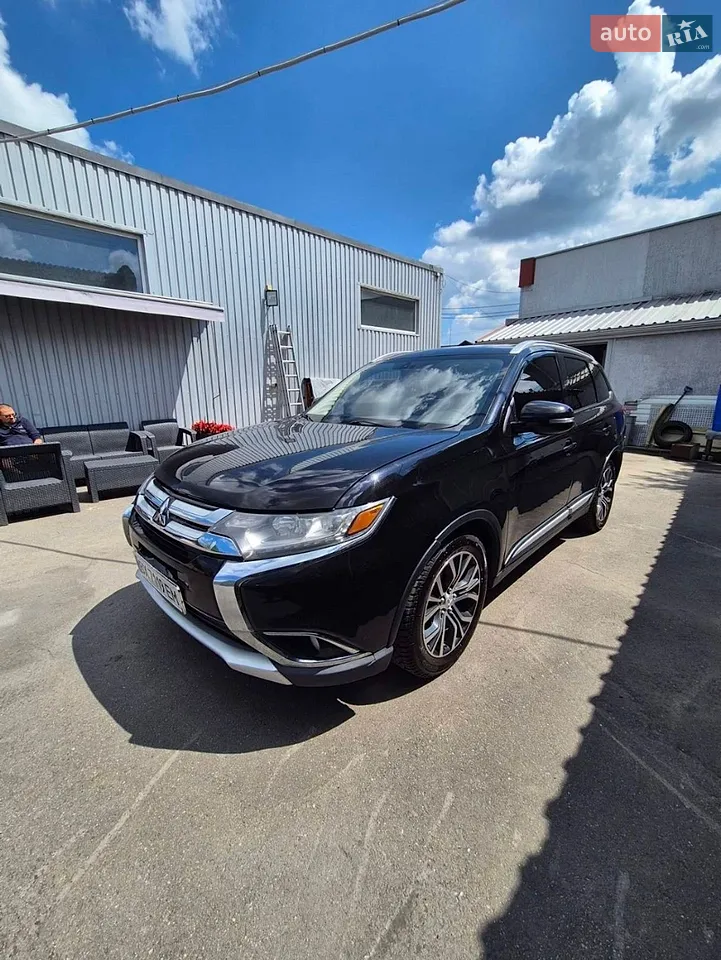 2016 Mitsubishi Outlander - мініатюра 42