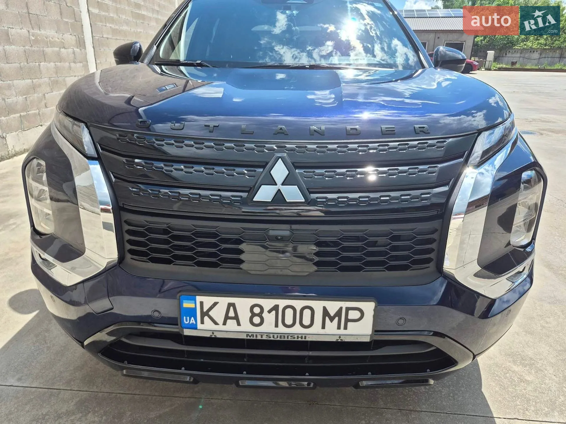2022 Mitsubishi Outlander - мініатюра 3