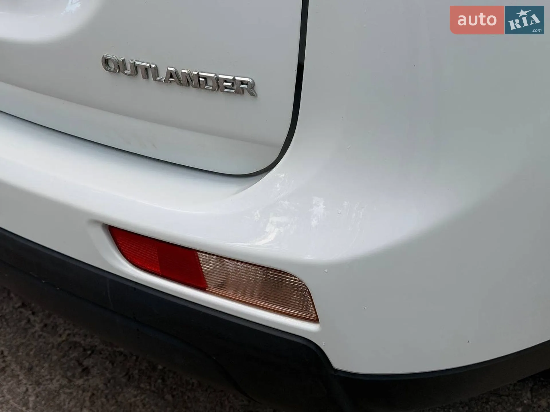 2014 Mitsubishi Outlander - мініатюра 15
